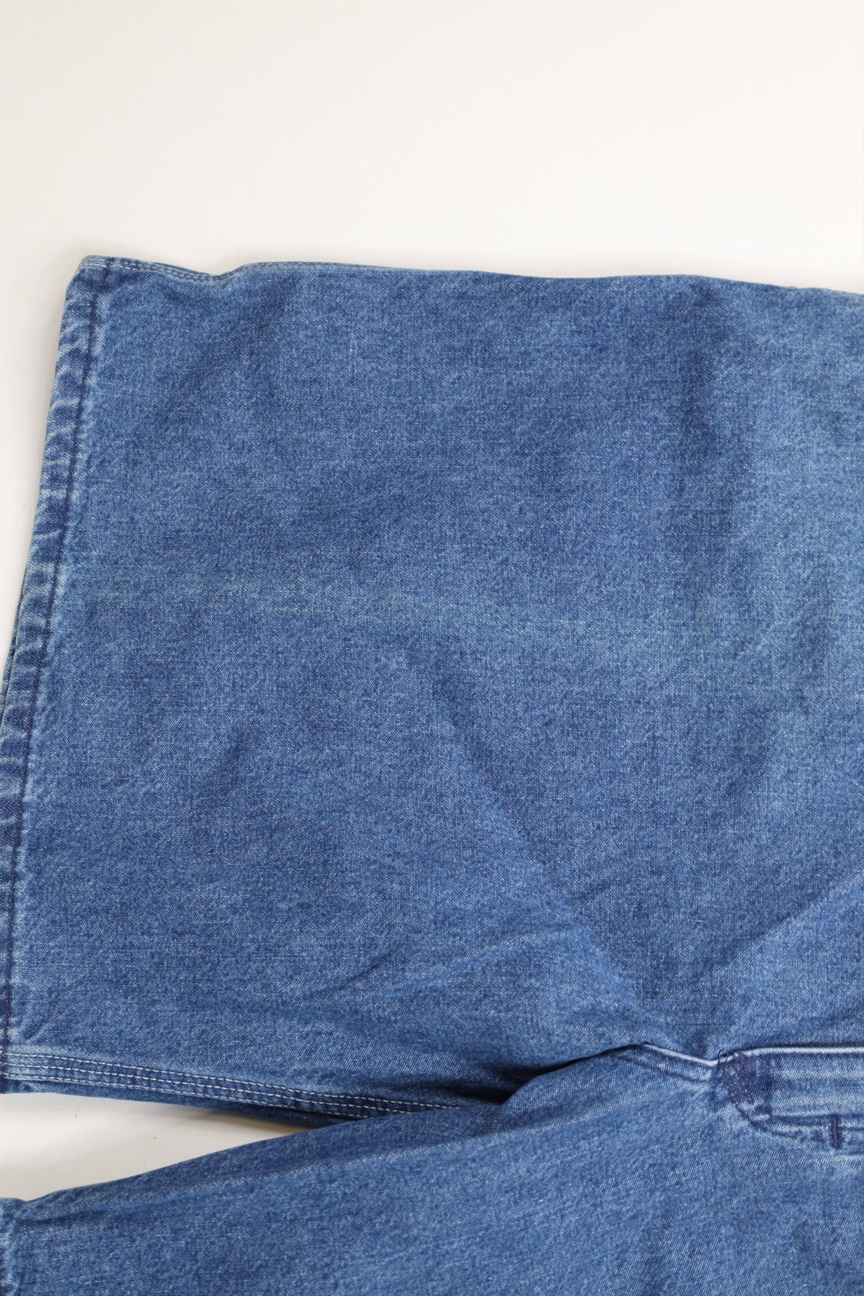 Vintage Vintage 90s OshKosh B'Gosh Fit Dungaree Denim Shorts USA Size US 38 / EU 54 - 6 Thumbnail
