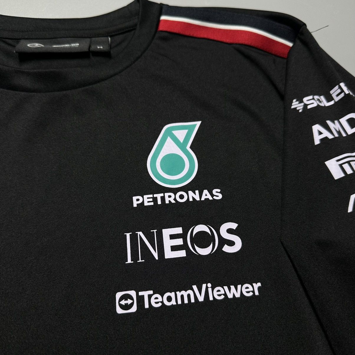Mercedes-Benz MERCEDES BENZ AMG PETRONAS F1 2023 TEAM DRIVER LONG SLEEVE Size US M / EU 48-50 / 2 - 6 Thumbnail