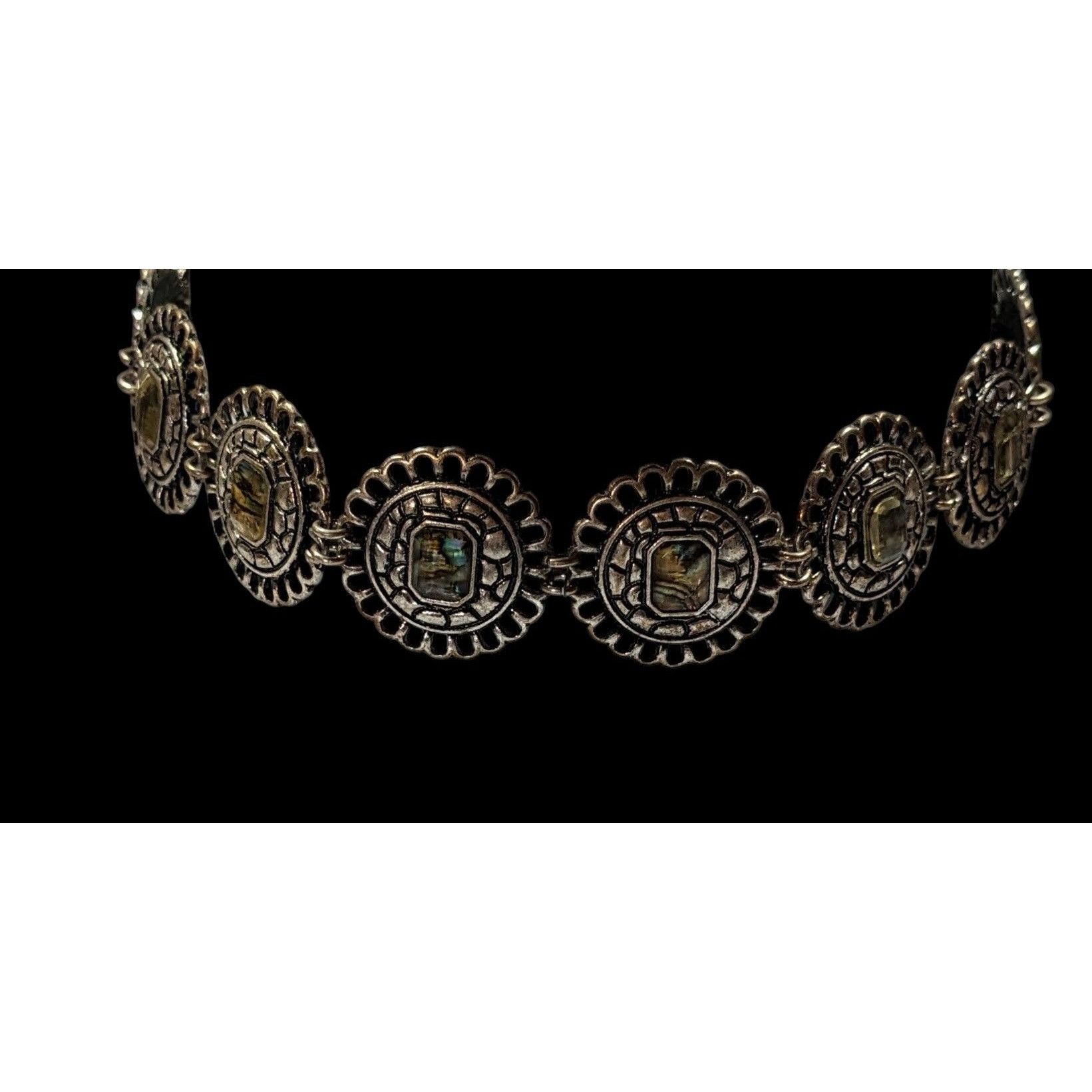 Other Vintage Mother Of Pearl Medallion Choker Neckalce Size ONE SIZE - 4 Thumbnail