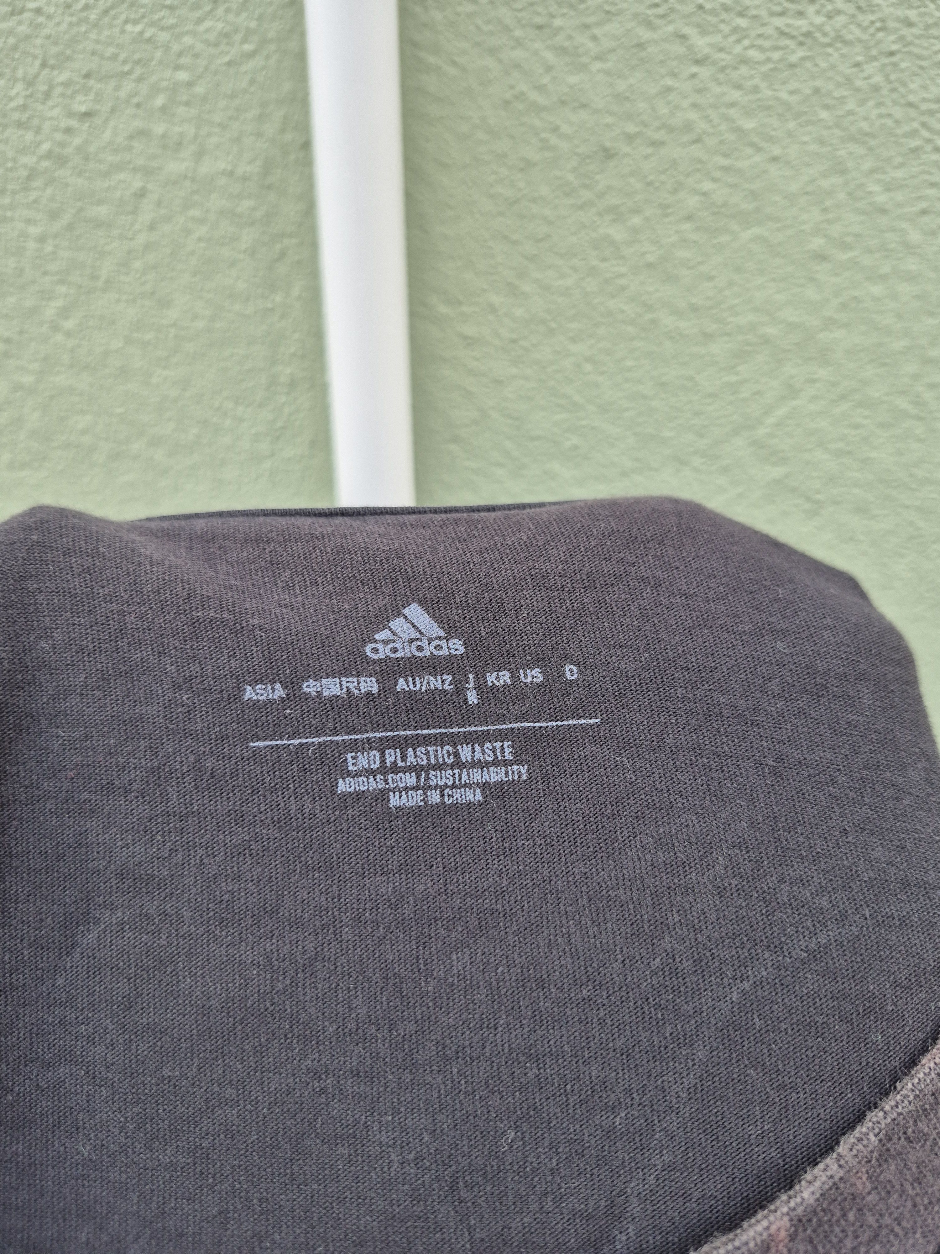 Adidas 🔥Adidas Skateboard Sushi Tee Size US M / EU 48-50 / 2 - 8 Thumbnail