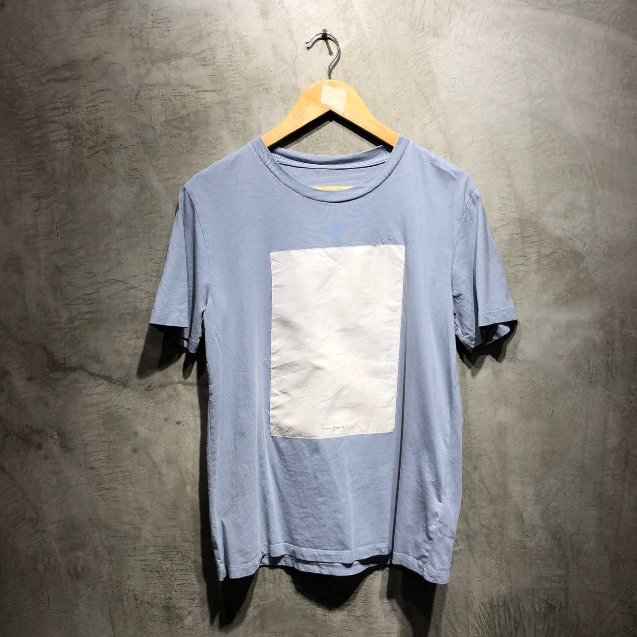 Maison Margiela Maison Margiela Large Box Logo tee Size US S / EU 44-46 / 1 - 1 Thumbnail