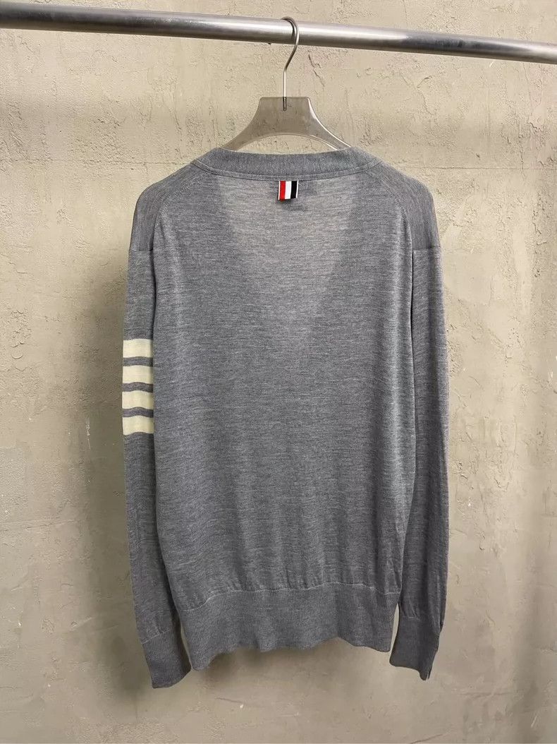 Thom Browne Thom browne Gray four-striped wool cardigan jacket 2504-Nex Size US M / EU 48-50 / 2 - 2 Thumbnail