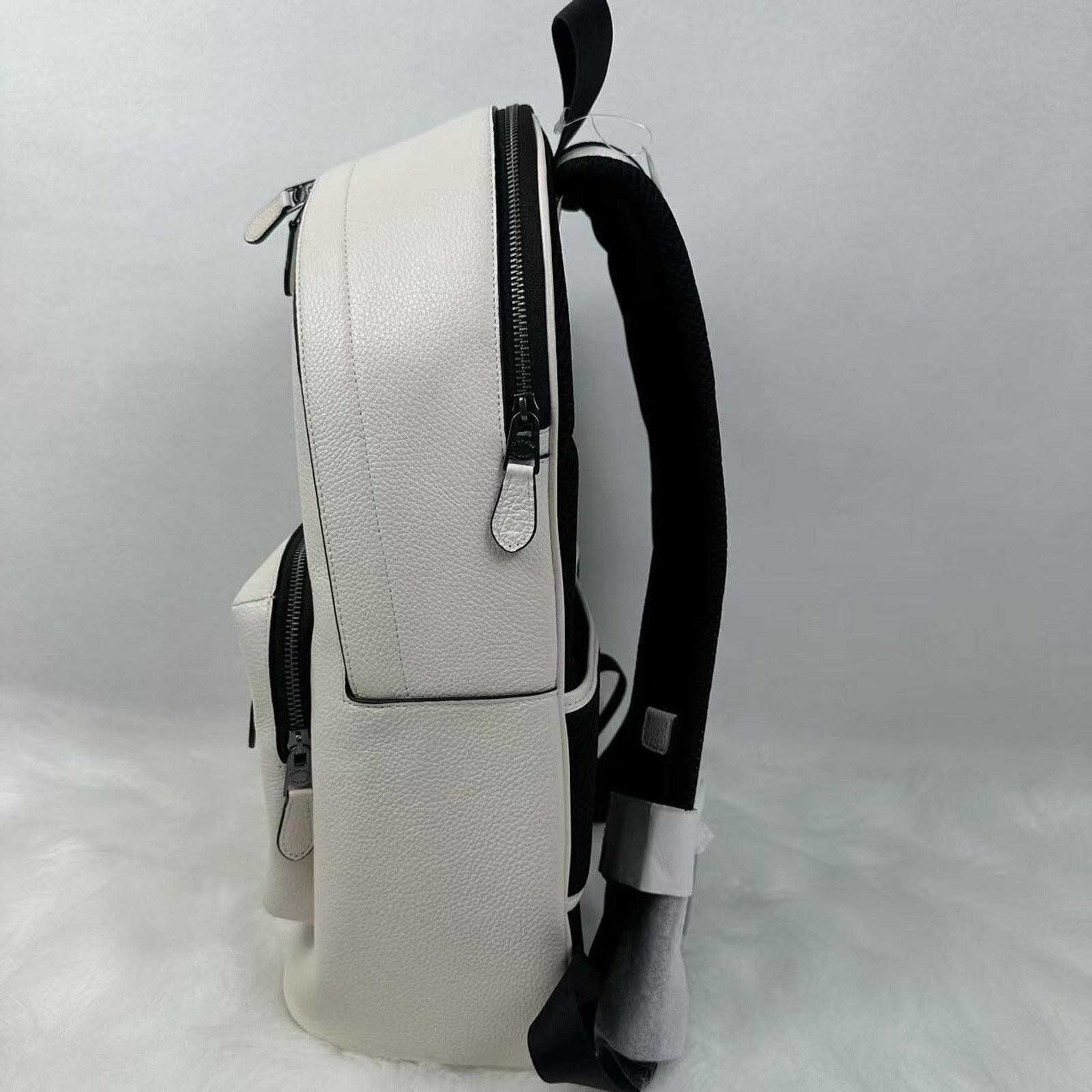 Coach Coach West Backpack With Varsity Motif In Leather Chalk NWT Size ONE SIZE - 3 Thumbnail