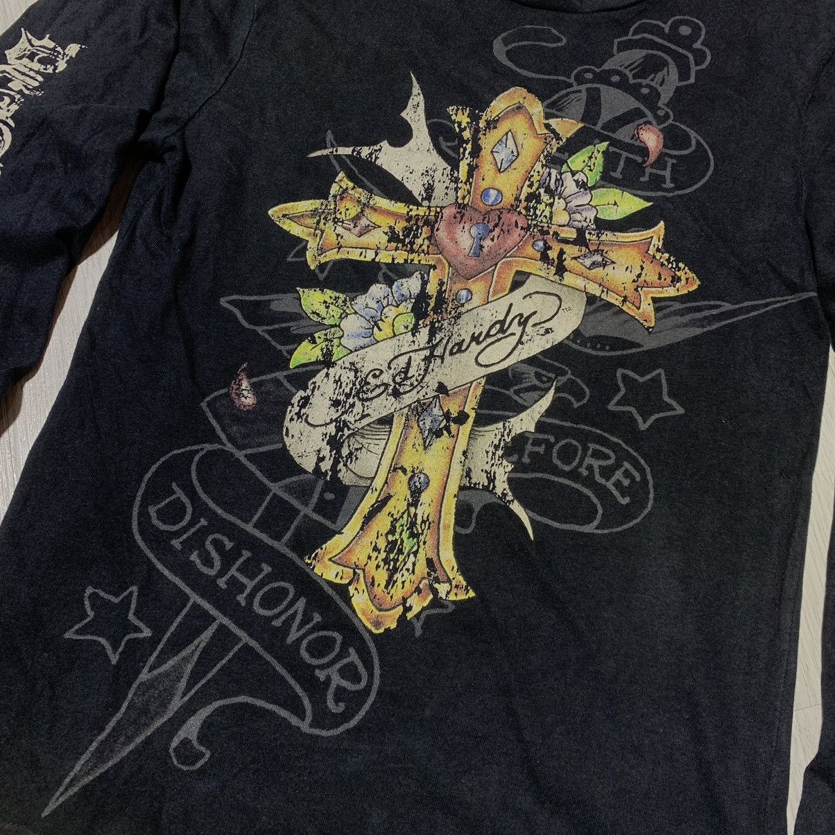 Ed Hardy Ed Hardy Janet Longsleeve Size US M / EU 48-50 / 2 - 3 Thumbnail