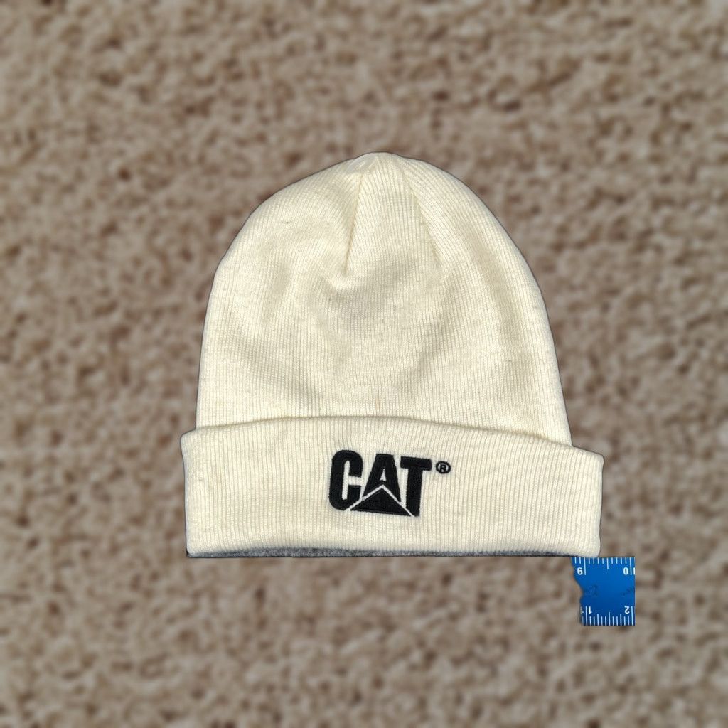 Vintage CAT Beanie Toque Adult One Size White Knit Acrylic Logo Construction Equipment Size ONE SIZE - 1 Thumbnail