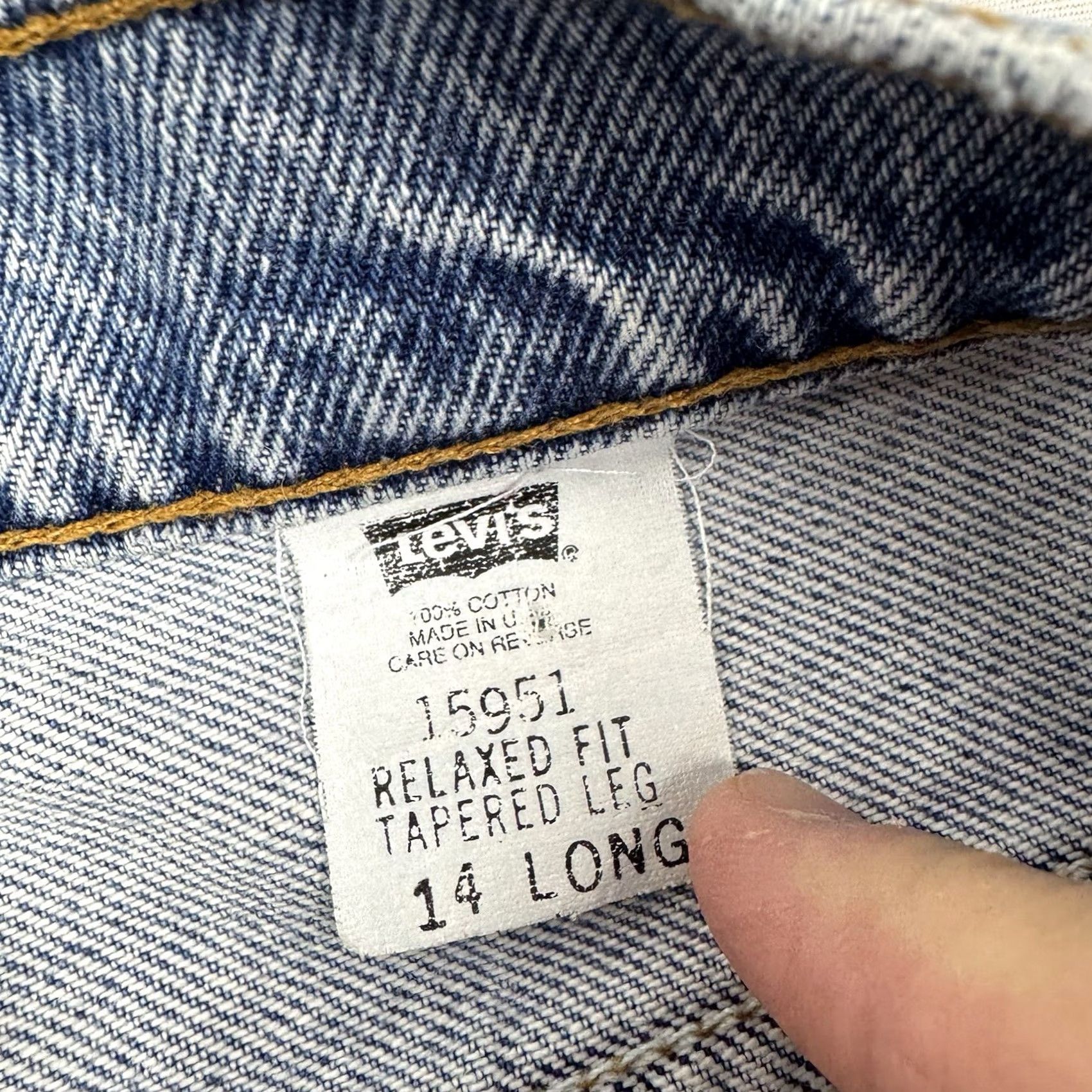 Levi's VINTAGE Levi's 15951 Jeans Womens 14 Long Relaxed Tapered Fit Made In USA 90s Size 36" / US 14 / IT 50 - 4 Thumbnail