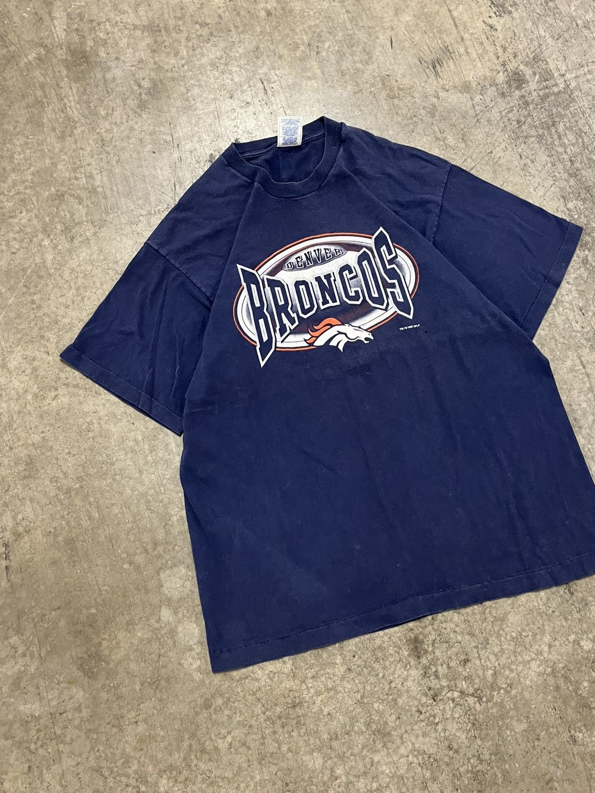 Vintage Denver broncos vintage pro player shirt hype nfl sports 90s Size US XL / EU 56 / 4 - 2 Thumbnail