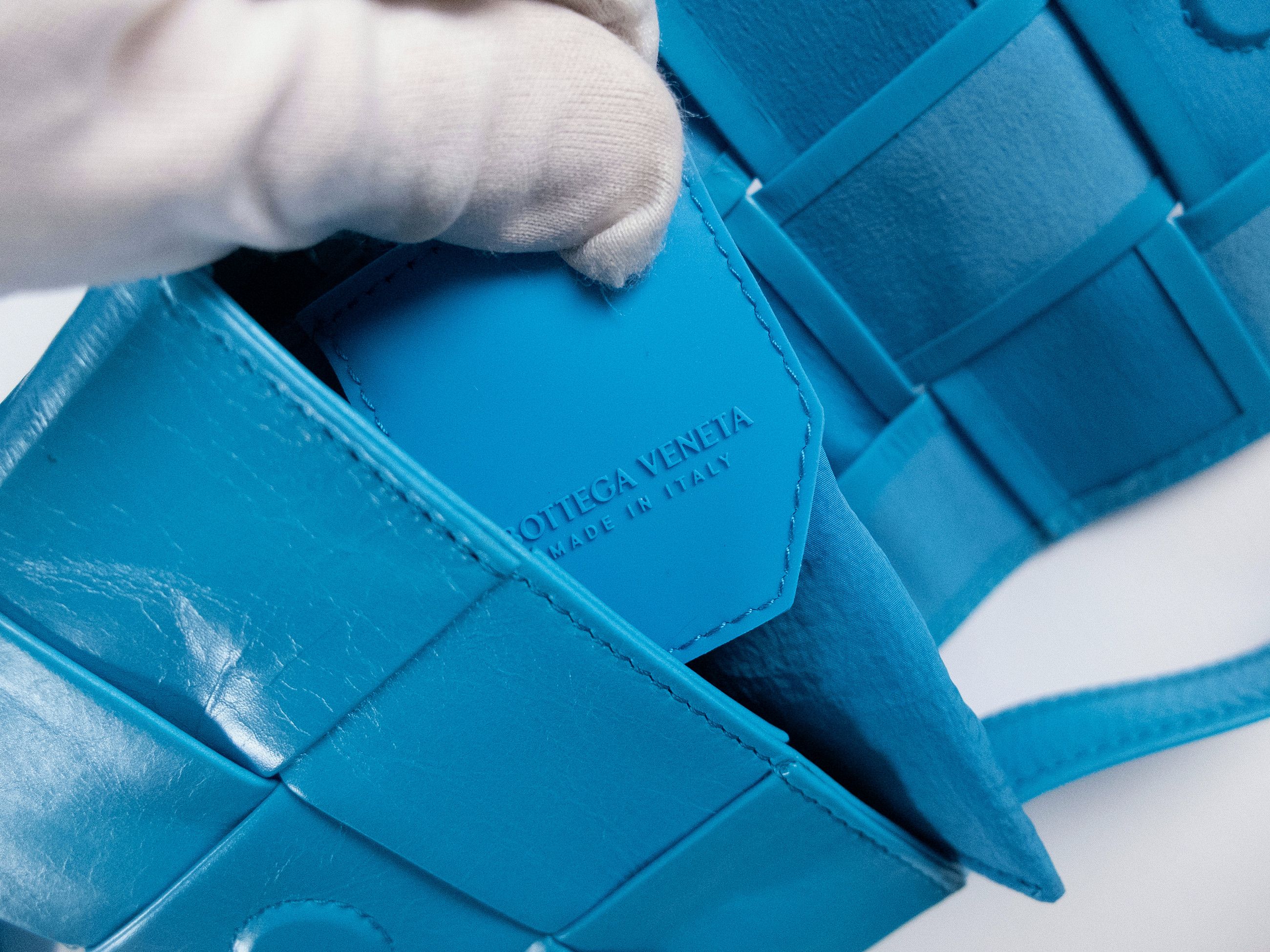 Bottega Veneta BOTTEGA VENETA Candy Cassette blue paper leather mini bag Size ONE SIZE - 12 Thumbnail