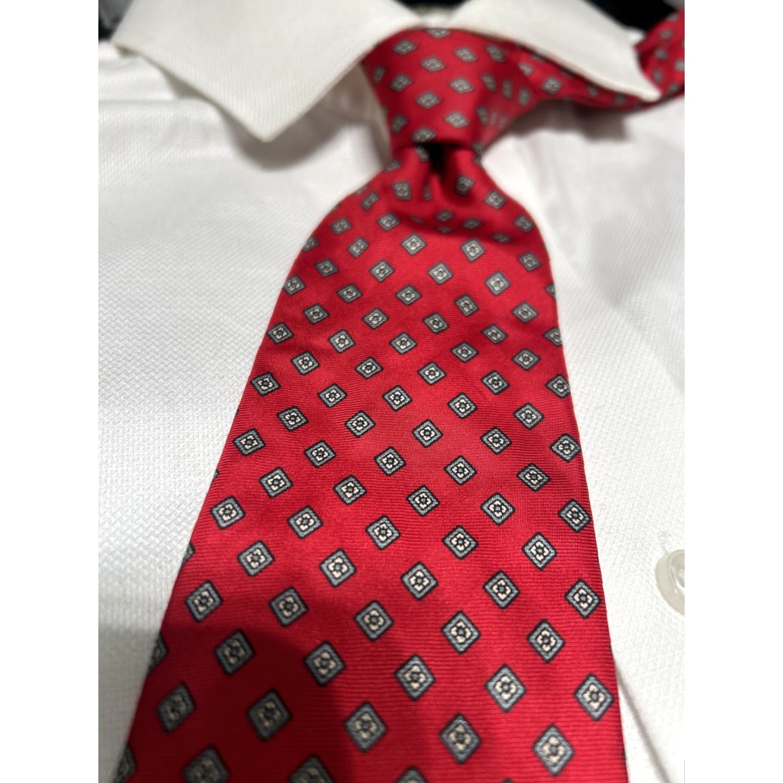 Stafford VINTAGE Stafford Tie 57 X 3.5 Silk Red Geometric USA Made Mens Tie Silk Red Abstract Christmas Preppy Classic Geometric Pattern US Made Mens Size ONE SIZE - 2 Thumbnail