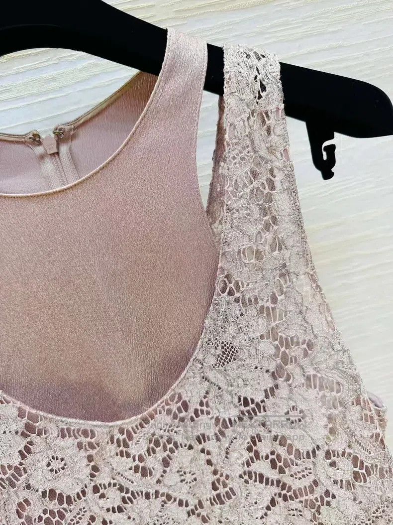 Valentino Valentino Lace two-piece vest dress Size M / US 6-8 / IT 42-44 - 2 Thumbnail