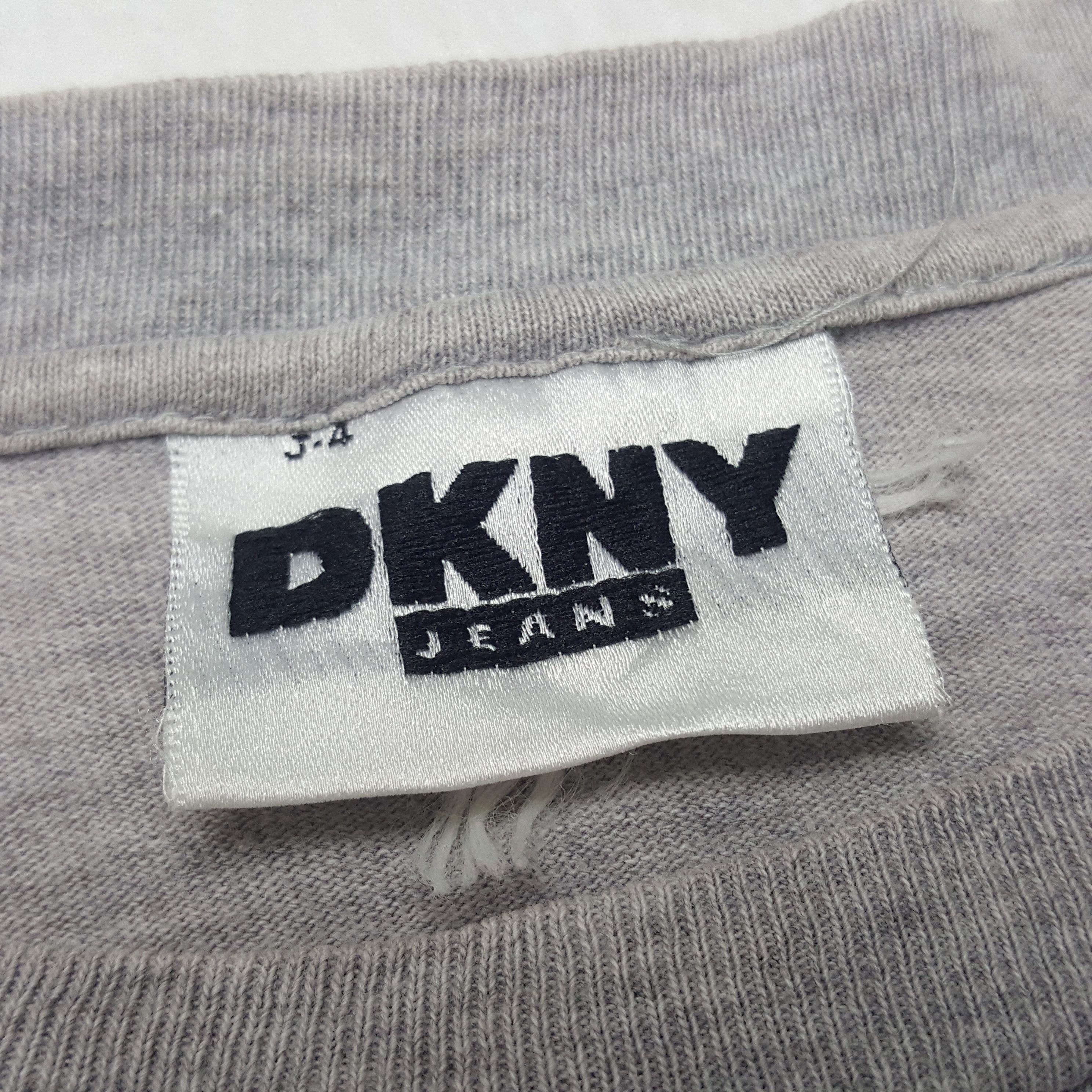 DKNY × Vintage Vintage DKNY Streetwear T-shirt Size US XL / EU 56 / 4 - 4 Thumbnail
