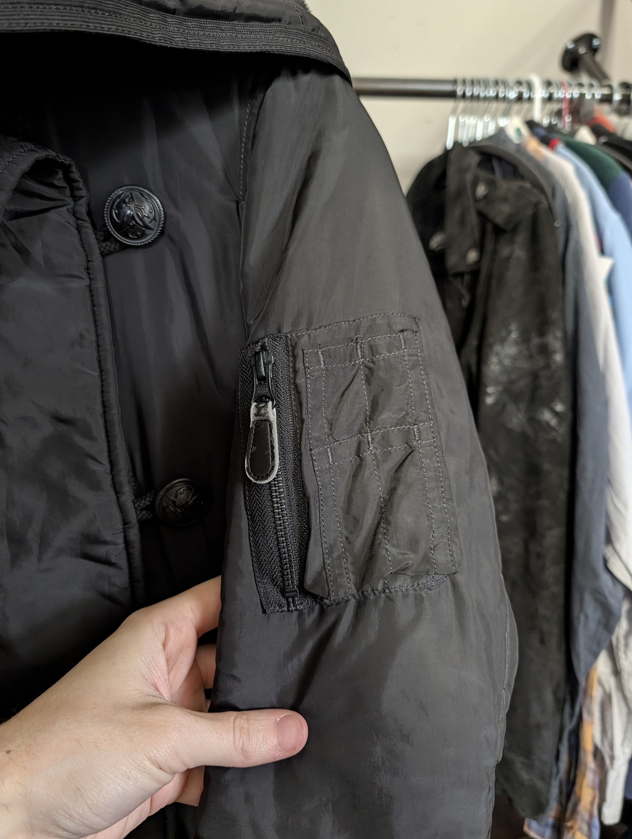 Issey Miyake Split raccoon fur hood long MA-1 puffer coat Japan sz2 Size M / US 6-8 / IT 42-44 - 6 Thumbnail