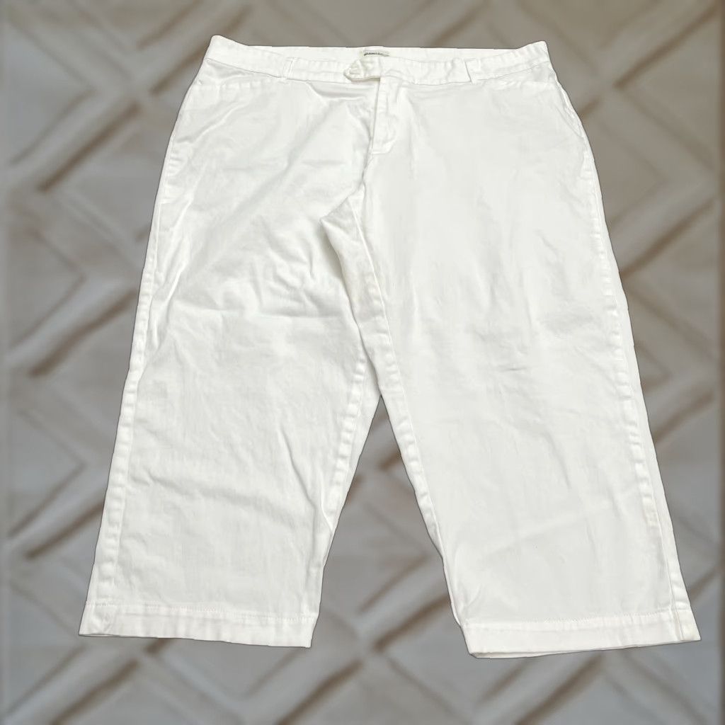 Vintage VINTAGE St. John's Bay Women's Capri Pants 18W Plus Cotton Spandex Casual Tapered Waist Summer Women's Size 40" / US 18 - 1 Thumbnail
