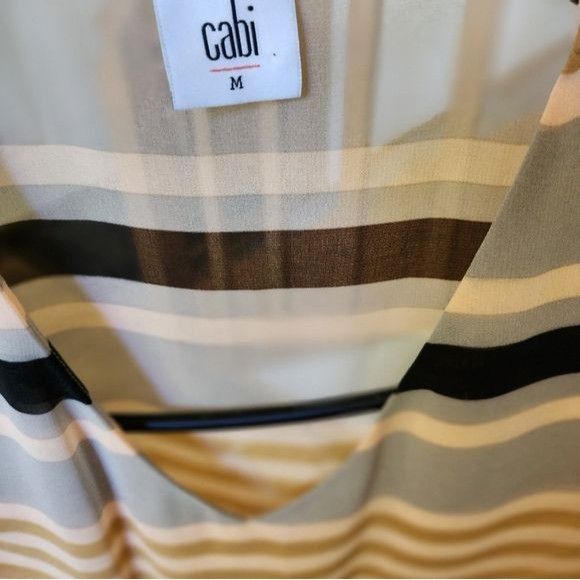 Designer Cabi Sleeveless Horizon Stripe Calligraphy Brush Underline V Size M / US 6-8 / IT 42-44 - 2 Thumbnail
