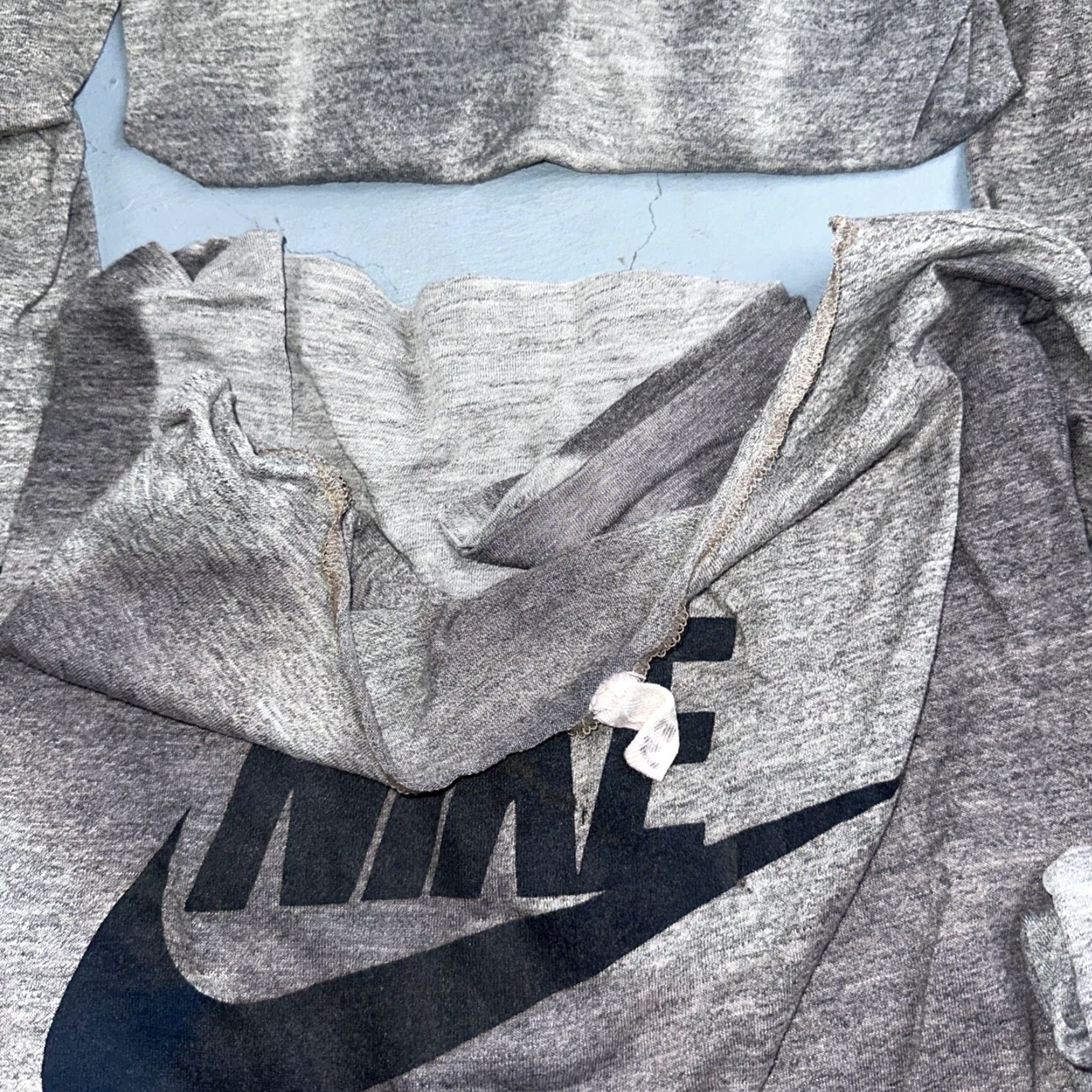Nike Nike T Shirt Men Gray Short Sleeve Crew Neck VTG 70s 80s 90s Vintage Solid Swoosh Front Printed Size US L / EU 52-54 / 3 - 6 Thumbnail