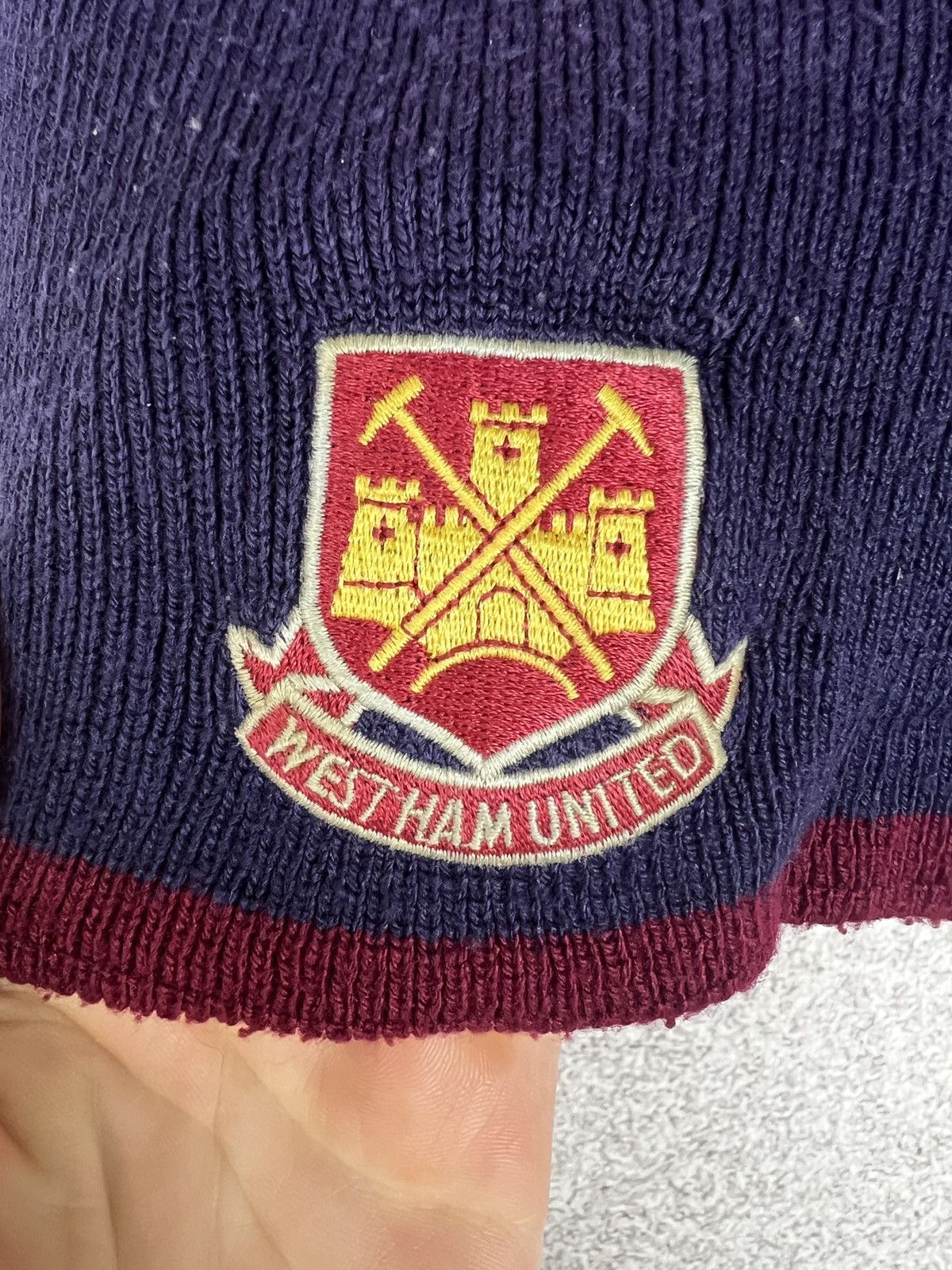 Vintage Vintage West Ham United Soccer Beanie Hat Football Kit Size ONE SIZE - 5 Thumbnail