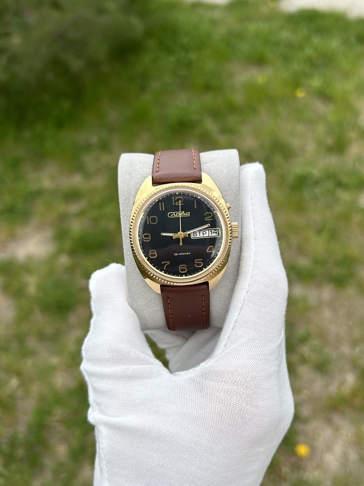 Vintage Vintage Watch Slava USSR Soviet Mechanical 1980s Size ONE SIZE - 2 Thumbnail