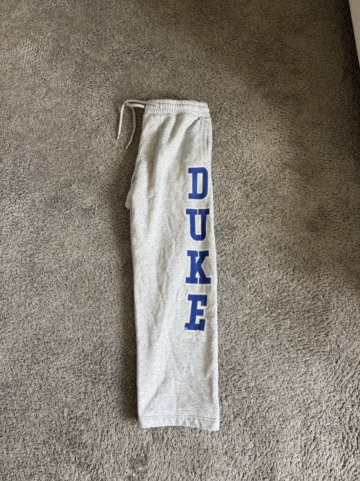 Hollister Duke Blue Devils Graphic Baggy Sweatpants Size US 32 / EU 48 - 4 Thumbnail