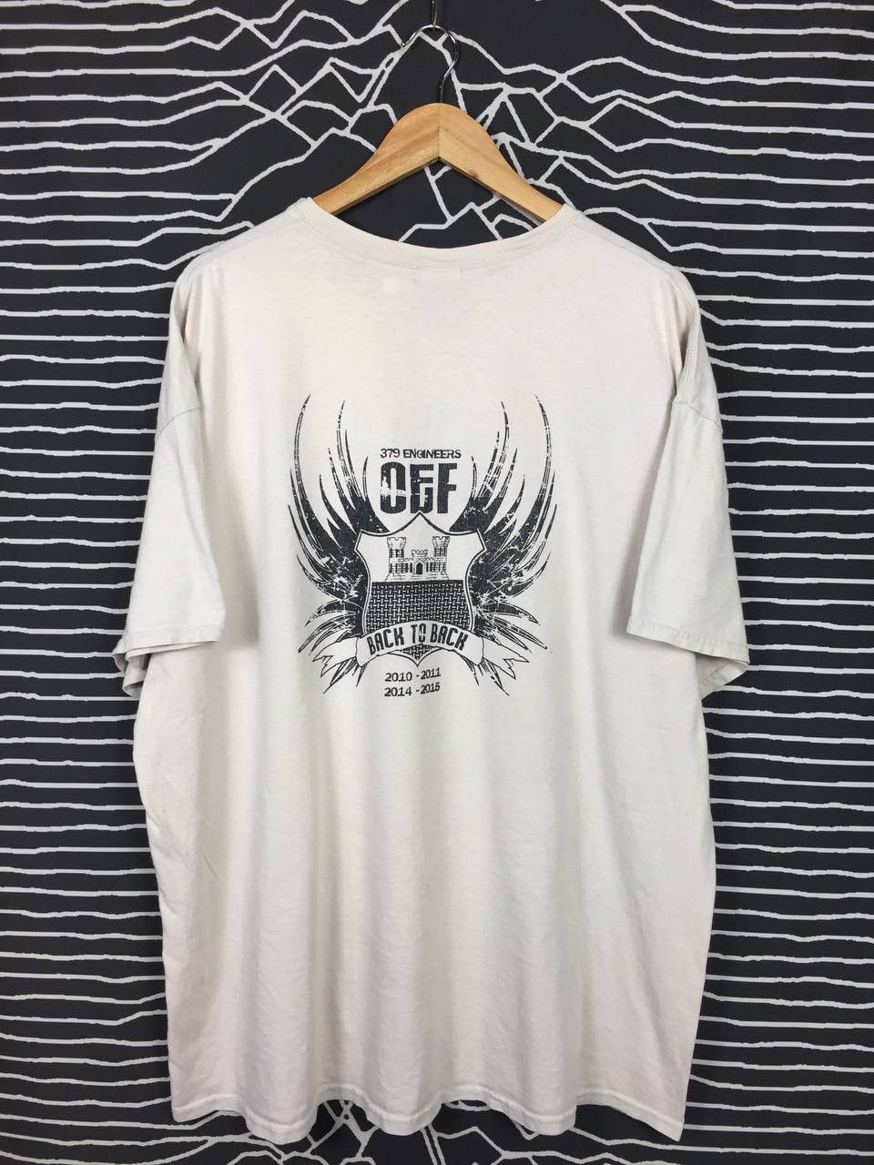 Gildan × Vintage 379th Engineers OEF 2010/2014 Back To Back Tee Size US XXL / EU 58 / 5 - 2 Thumbnail