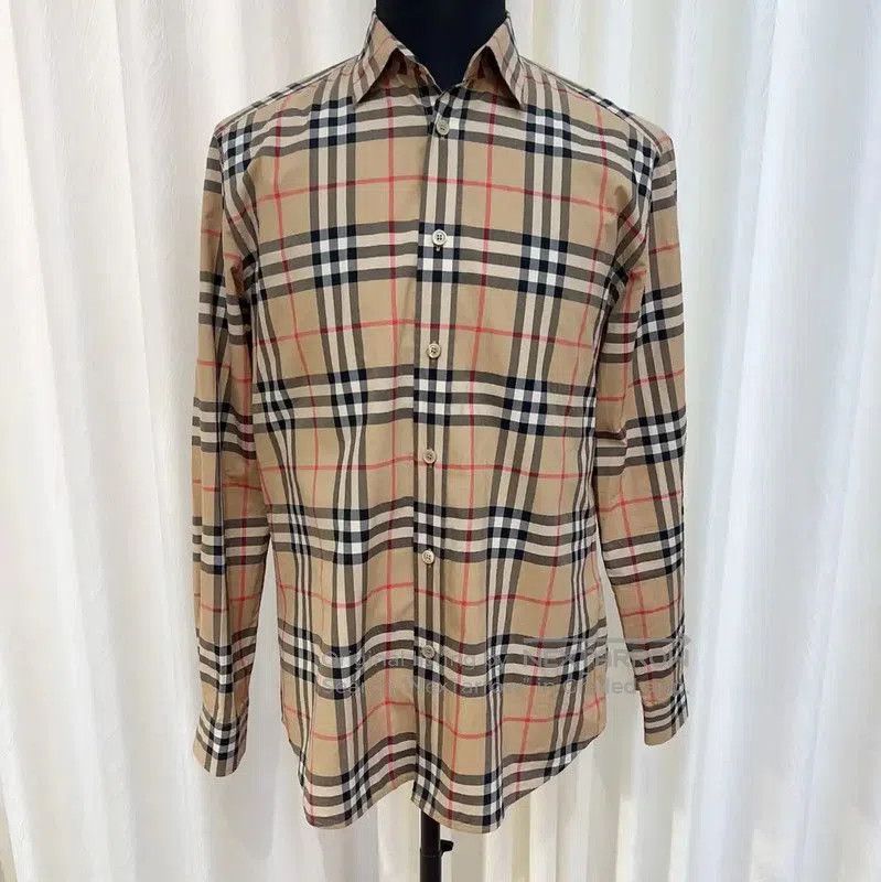 Burberry Burberry Khaki Cotton Men's Shirt. Size US L / EU 52-54 / 3 - 1 Thumbnail