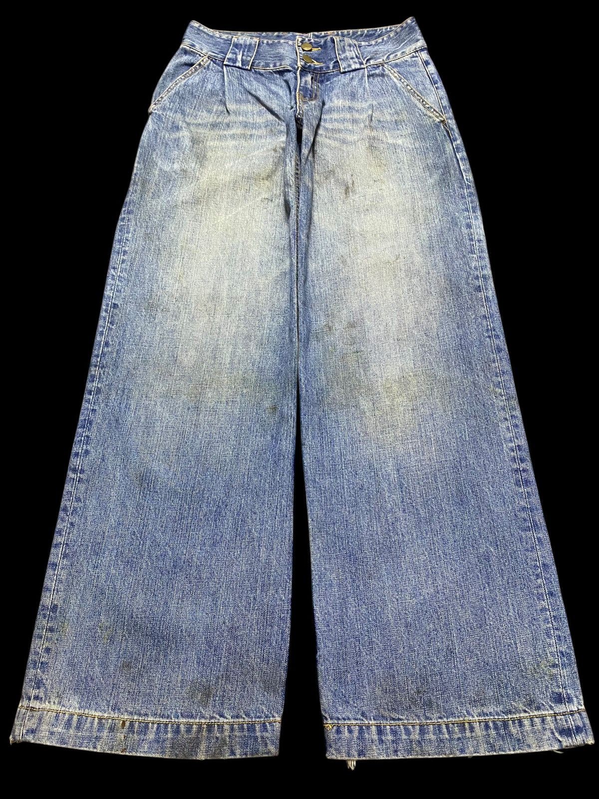 Japanese Brand Vintage Japanese Brand Sweat & Tailoring Dirty Baggy Jeans Size US 29 - 1 Thumbnail