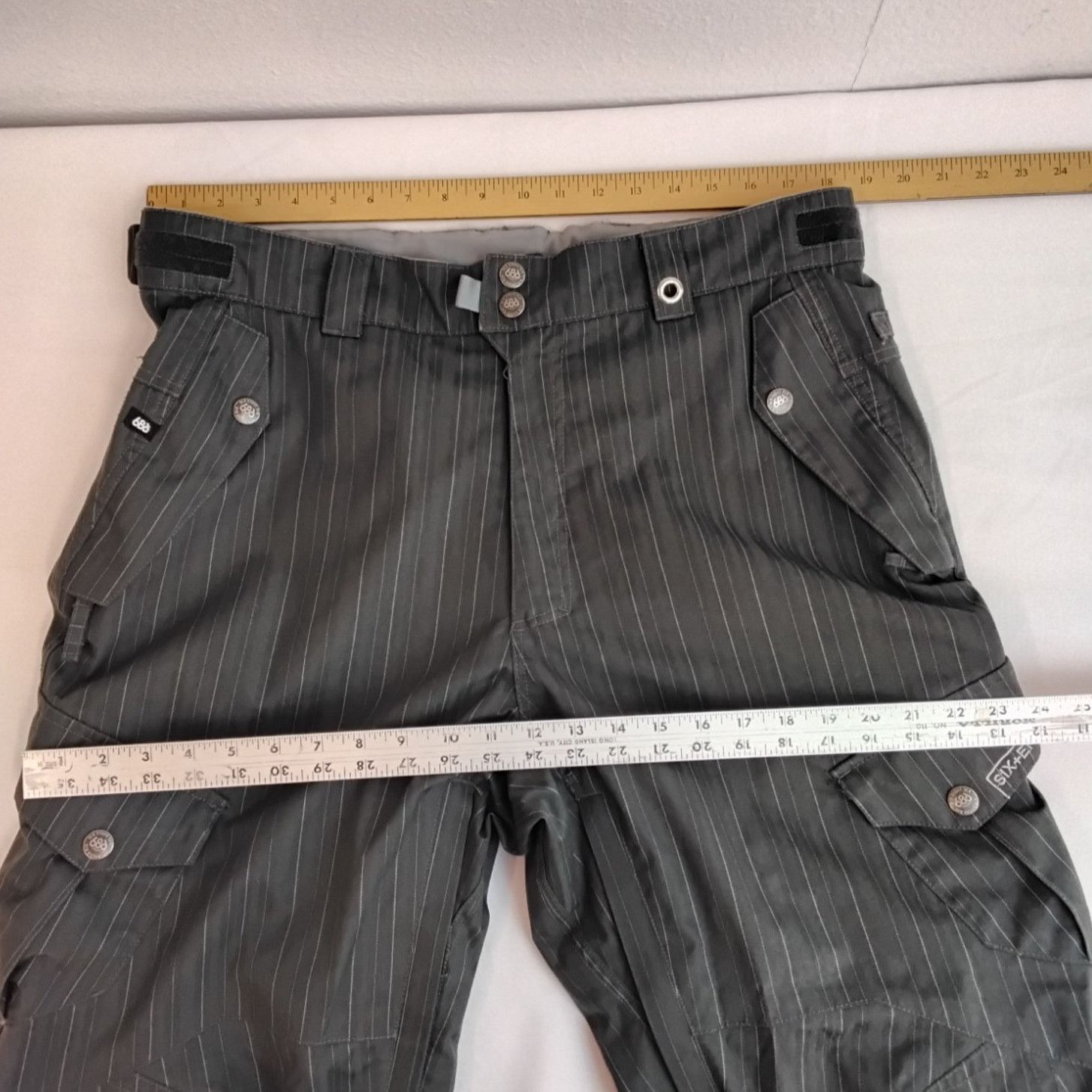 686 686 Snow Pants Men's L Gray Stripes Ski Snowboard Infidry Size US 36 / EU 52 - 11 Thumbnail