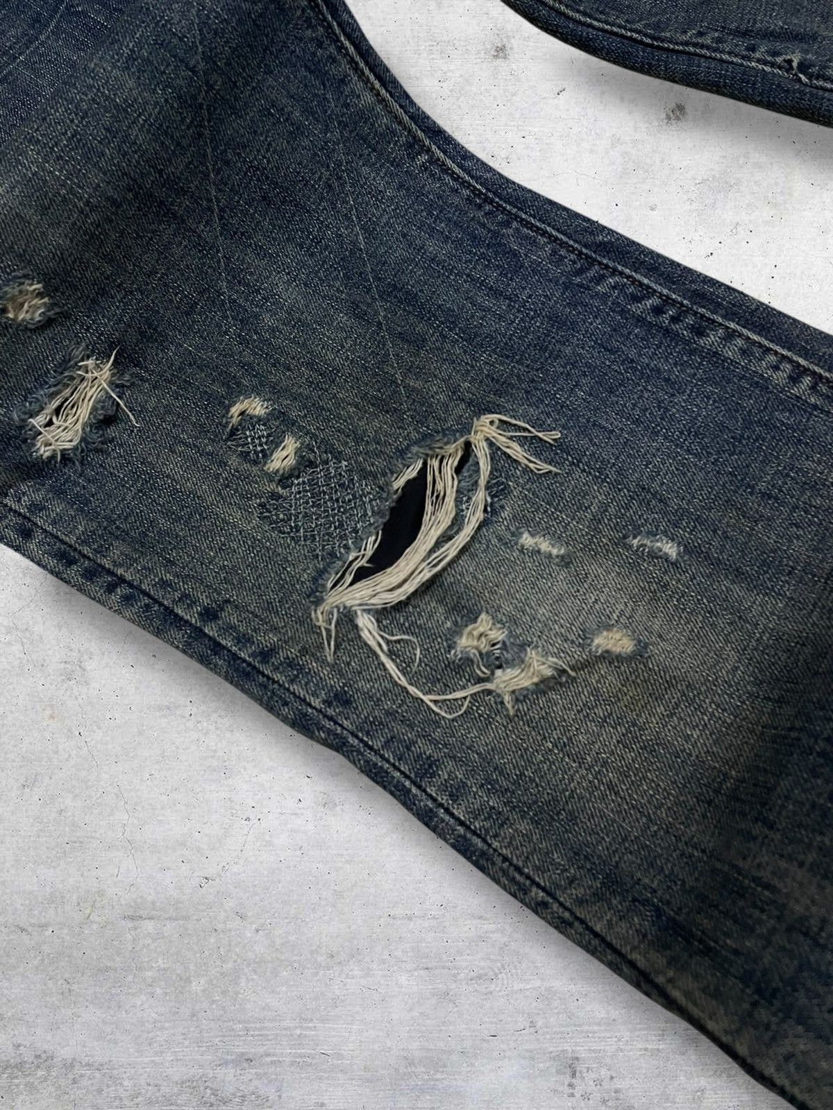 If Six Was Nine VINTAGE BARTACK OG JAPAN DESIGNER 90S RIPPED CHAIN DENIM Size US 31 - 7 Thumbnail