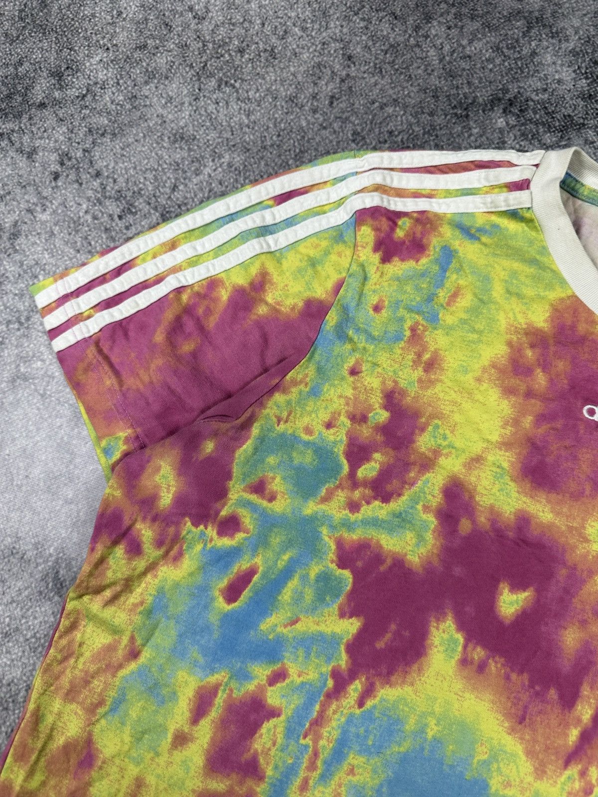 Adidas Y2K Adidas T-shirt Streetwear Rare Casual Logo VTg Size US L / EU 52-54 / 3 - 4 Thumbnail