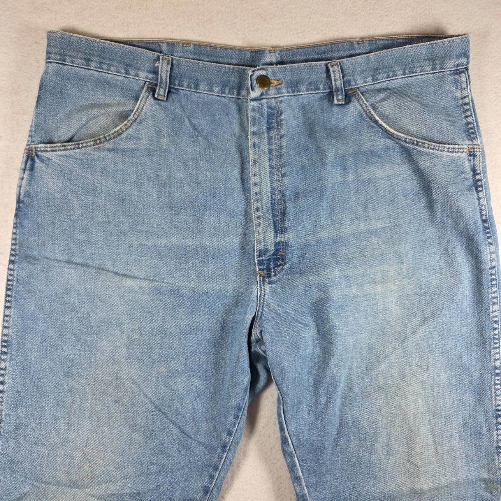 Wrangler Wrangler Mens Jeans 40x32 Light Blue Regular Fit Faded Wash Size US 40 / EU 56 - 9 Thumbnail