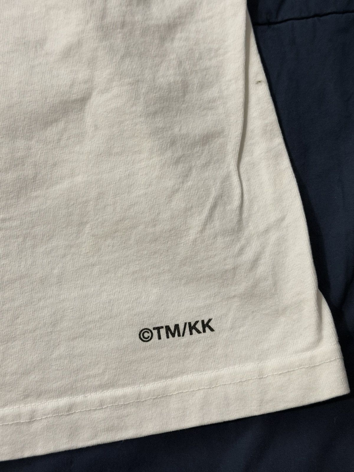 Takashi Murakami Takashi Murakami-J Balvin Tee. White used worn once. Colores Size US L / EU 52-54 / 3 - 6 Thumbnail