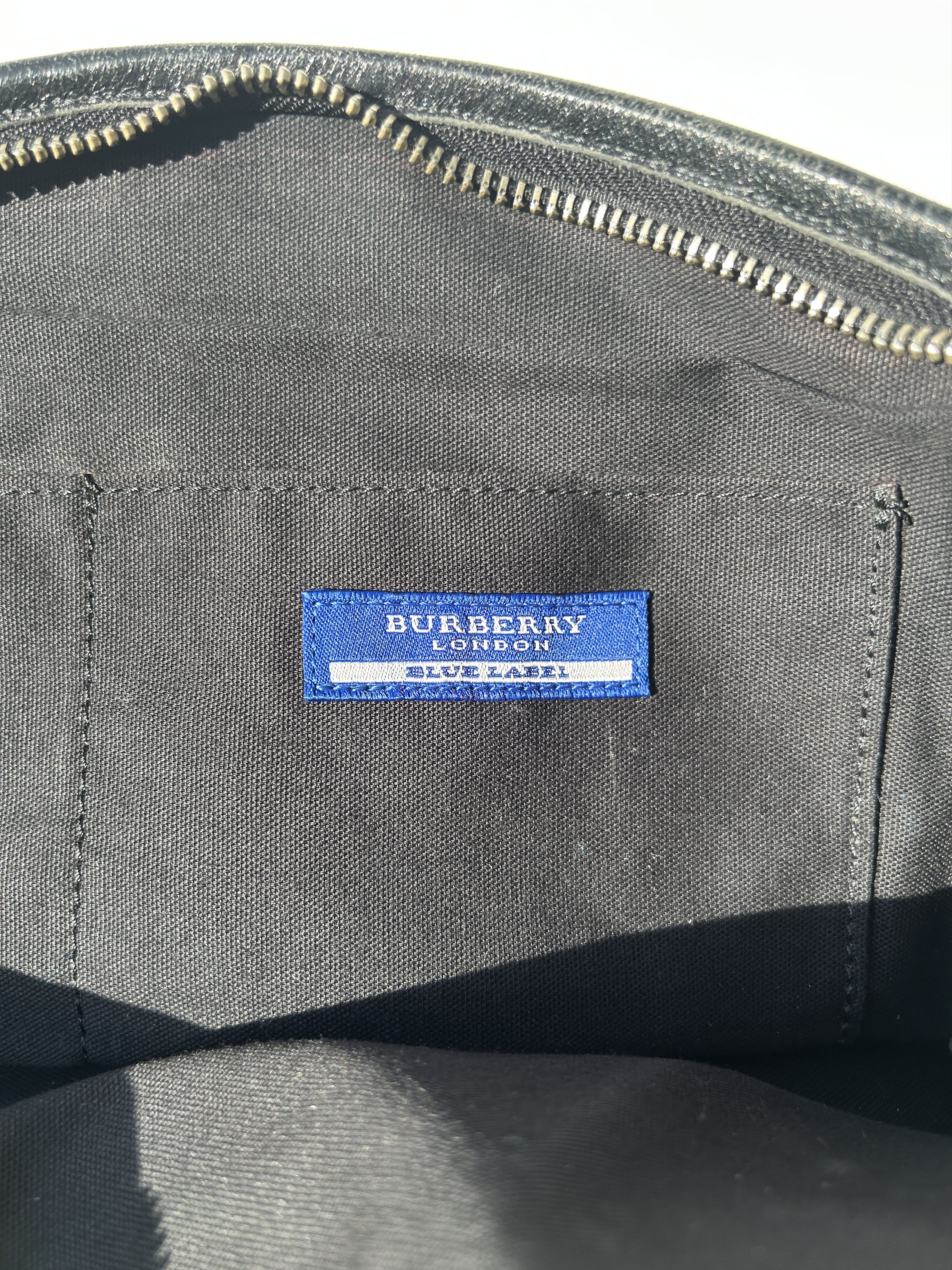 Burberry Burberry Handbag Size ONE SIZE - 5 Thumbnail