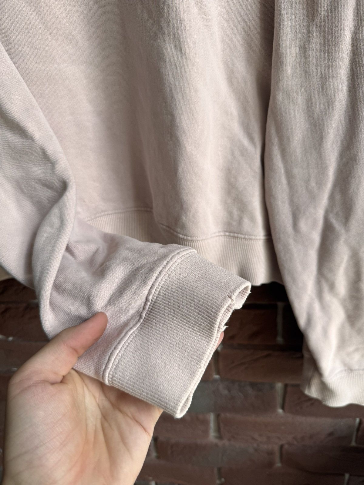 Designer × Saint Laurent Paris SLP Saint Laurent Distressed Center Logo Ash Pink Crewneck M Size US M / EU 48-50 / 2 - 7 Thumbnail