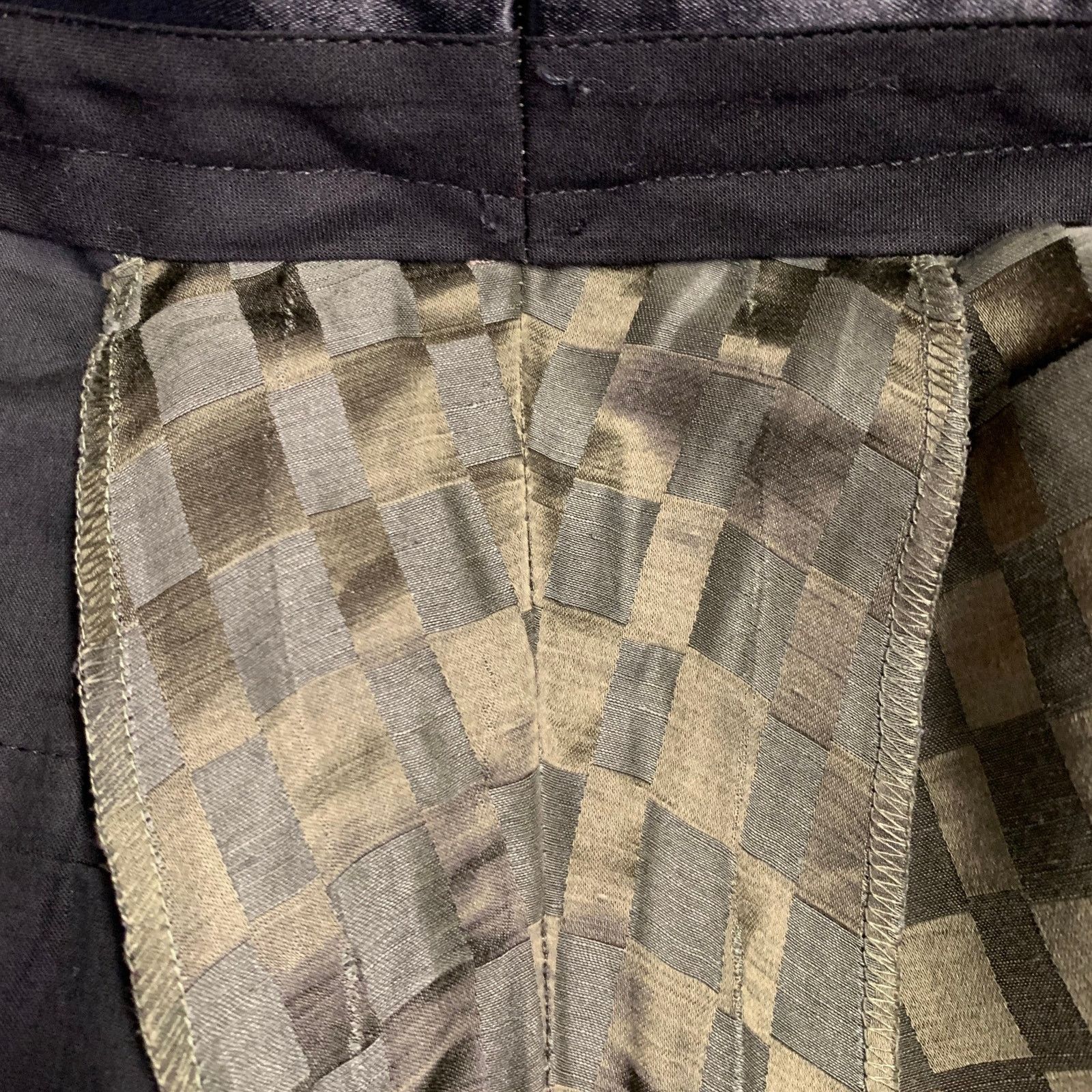 Haider Ackermann HAIDER ACKERMANN Size 32 Checkered Silk Cropped Casual Pants Size US 32 / EU 48 - 7 Thumbnail