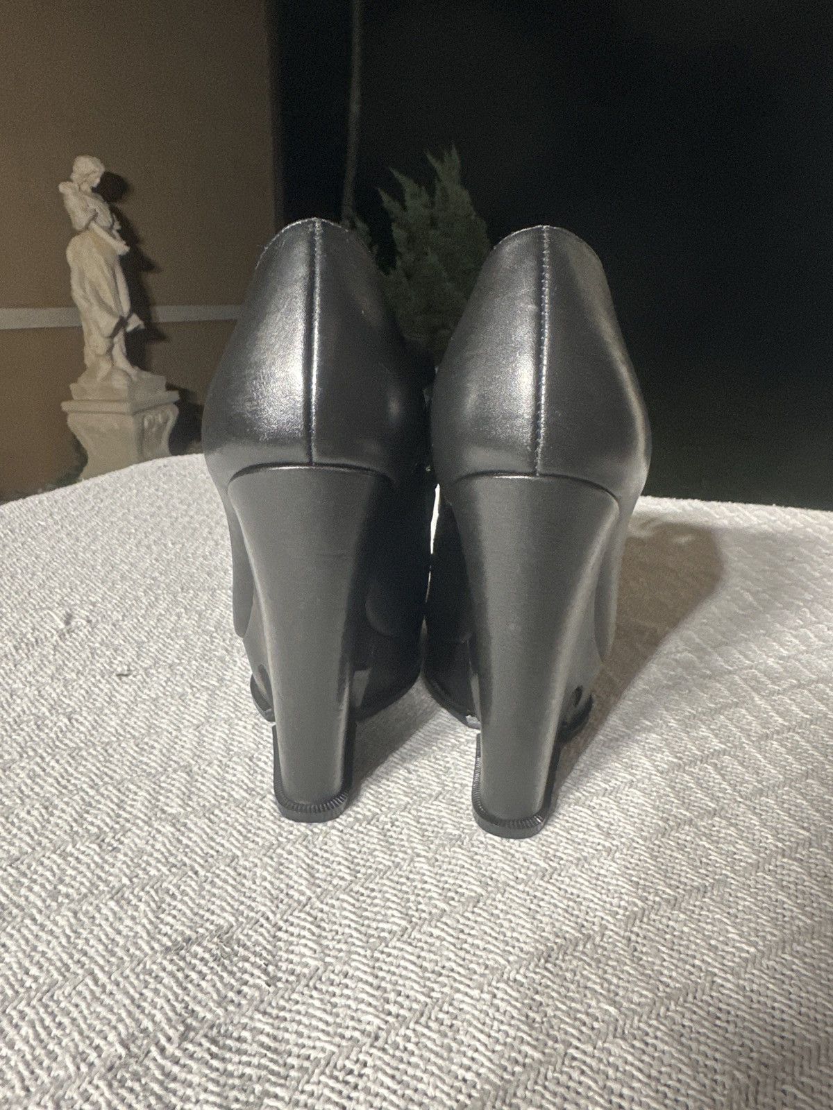 Yves Saint Laurent Yves Saint Laurent Wedge Heels Size 38EU/8US Size US 8 / IT 38 - 7 Thumbnail