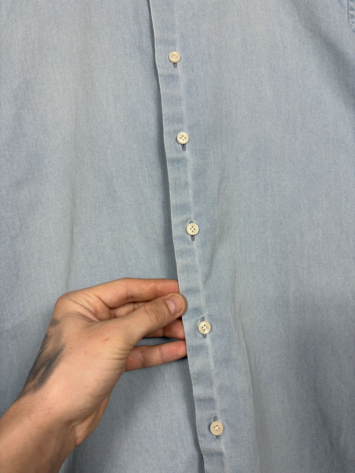 Suitsupply Suittsupply Egyptian Cotton Denim Classic Shirt Size M Size US M / EU 48-50 / 2 - 6 Thumbnail