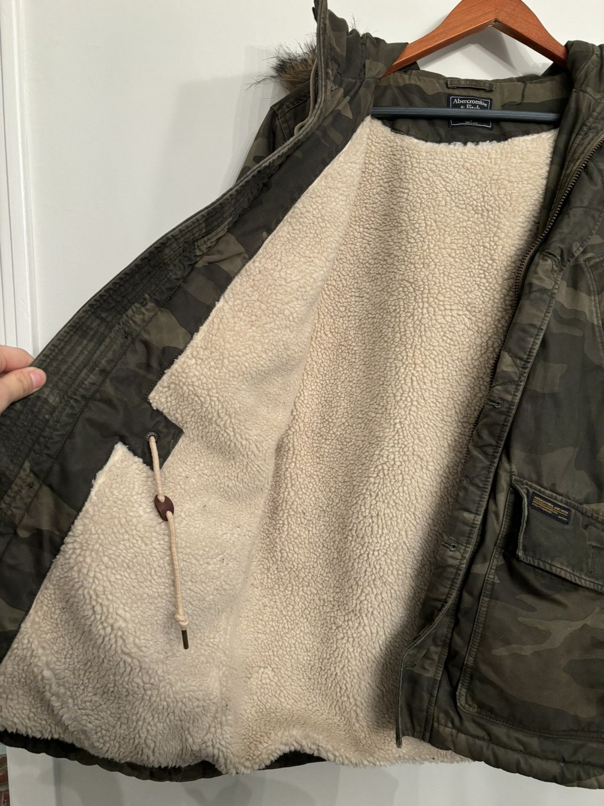 Abercrombie & Fitch Green camouflage parka with faux fur hood Size US S / EU 44-46 / 1 - 8 Thumbnail