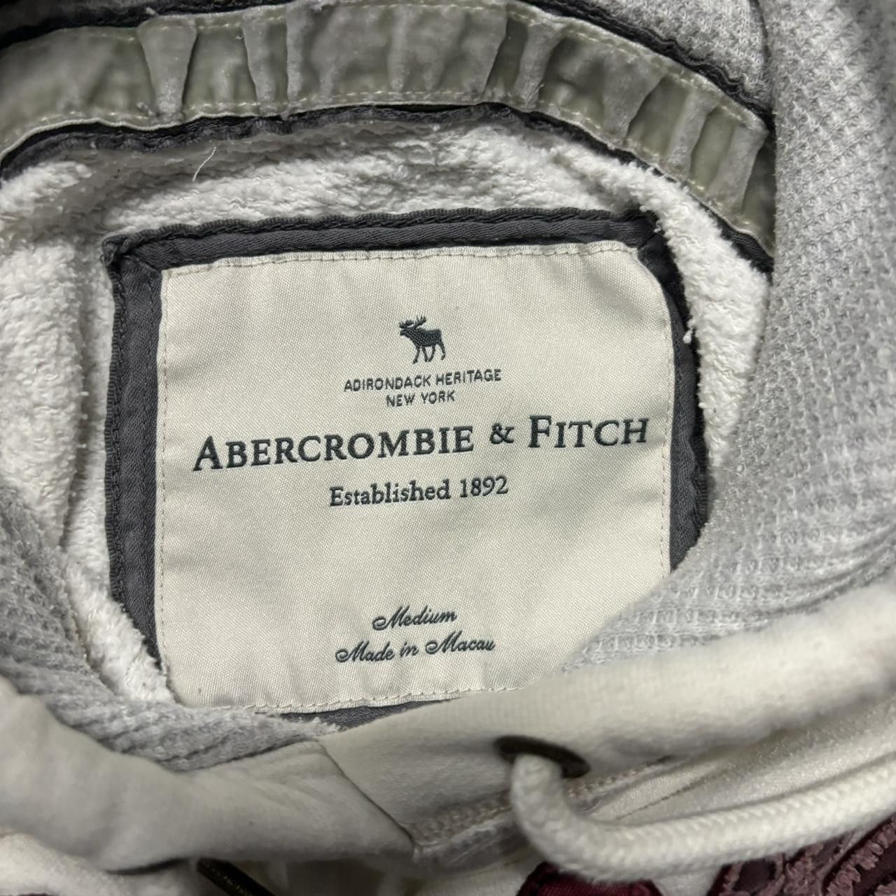 Abercrombie & Fitch × Vintage Crazy Vintage Y2K/2000s Cute White Abercrombie & Fitch Spellout Hoodie! Size S / US 4 / IT 40 - 6 Thumbnail