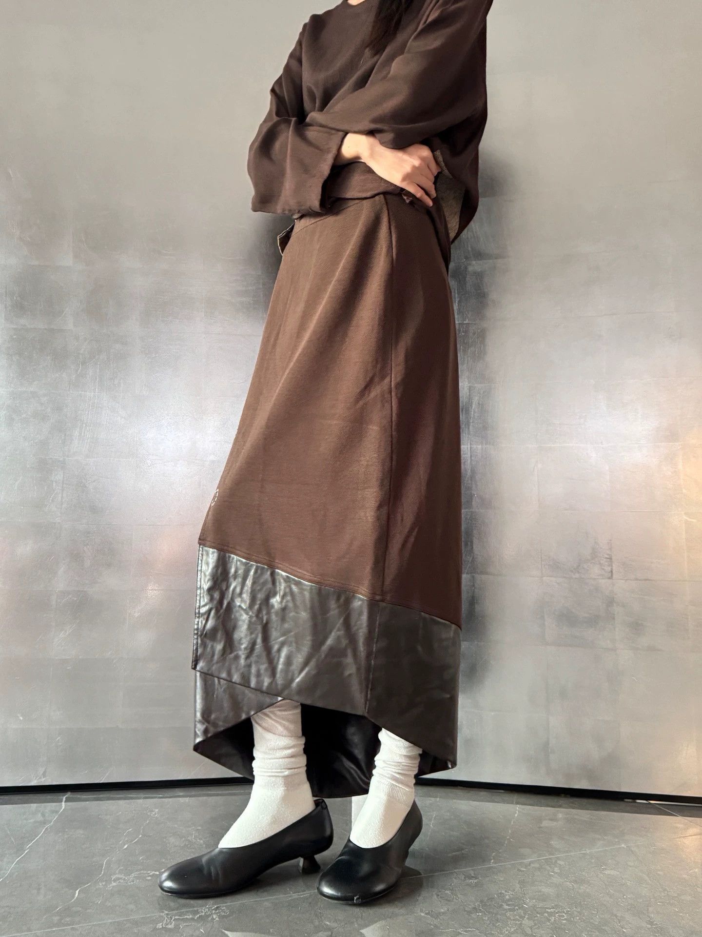 Other French Brand Irregular Hem Leather Panel Midi Skirt Vintage Size 27" / US 4 / IT 40 - 2 Thumbnail