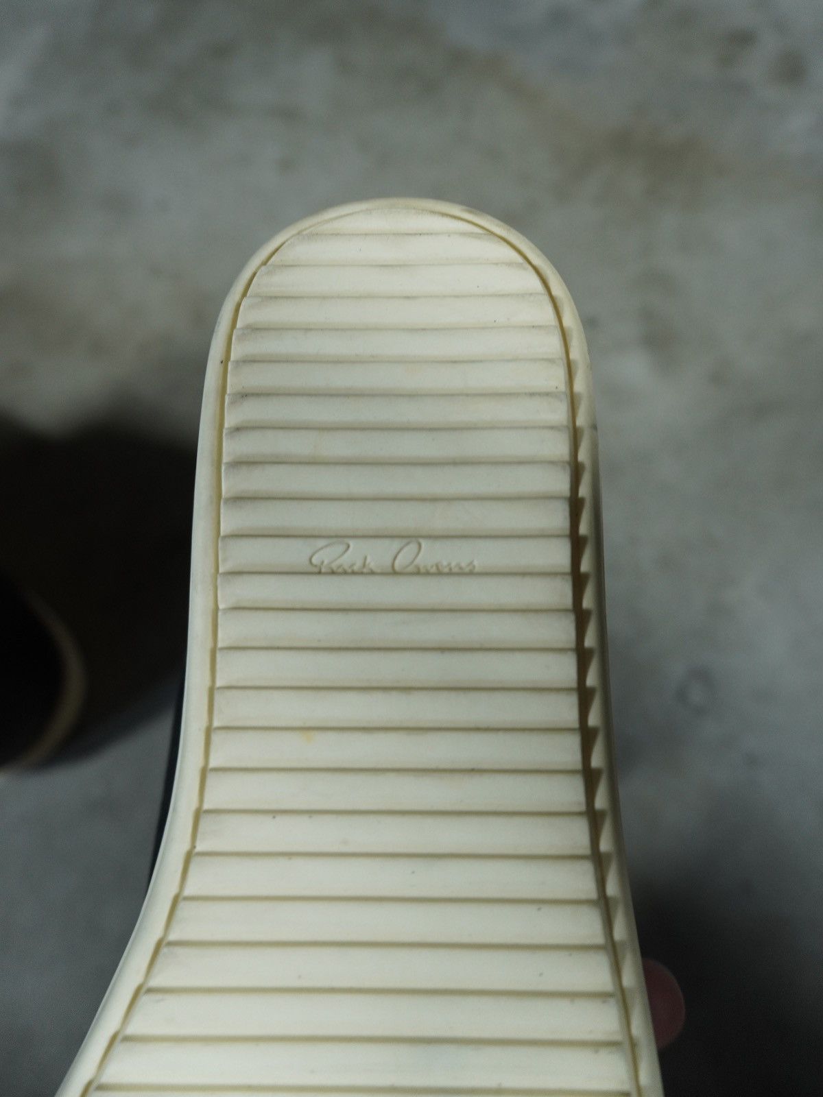 Rick Owens Rick Owens F/W 2015 “Sphinx” Shearling Ramones Boots Size US 9 / EU 42 - 6 Thumbnail