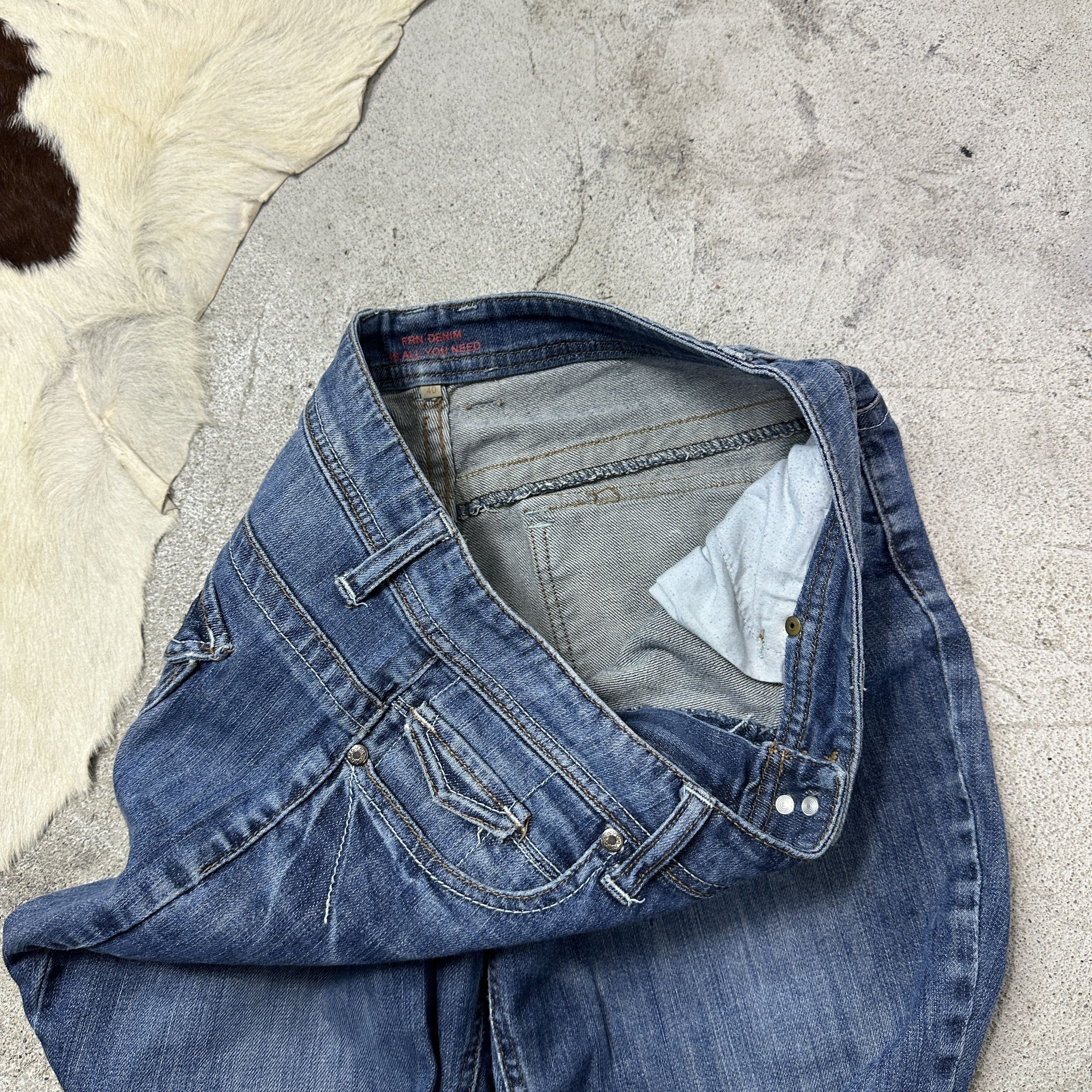 Vintage Vintage Denim Streetwear Capri Jeans Pants Y2K Size 26" / US 2 / IT 38 - 5 Thumbnail