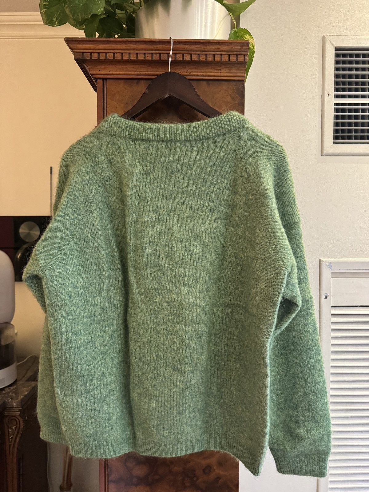 Acne Studios Acne Studios Mohair Blend Vibrant Green Sweater Size XS Size XS / US 0-2 / IT 36-38 - 2 Thumbnail