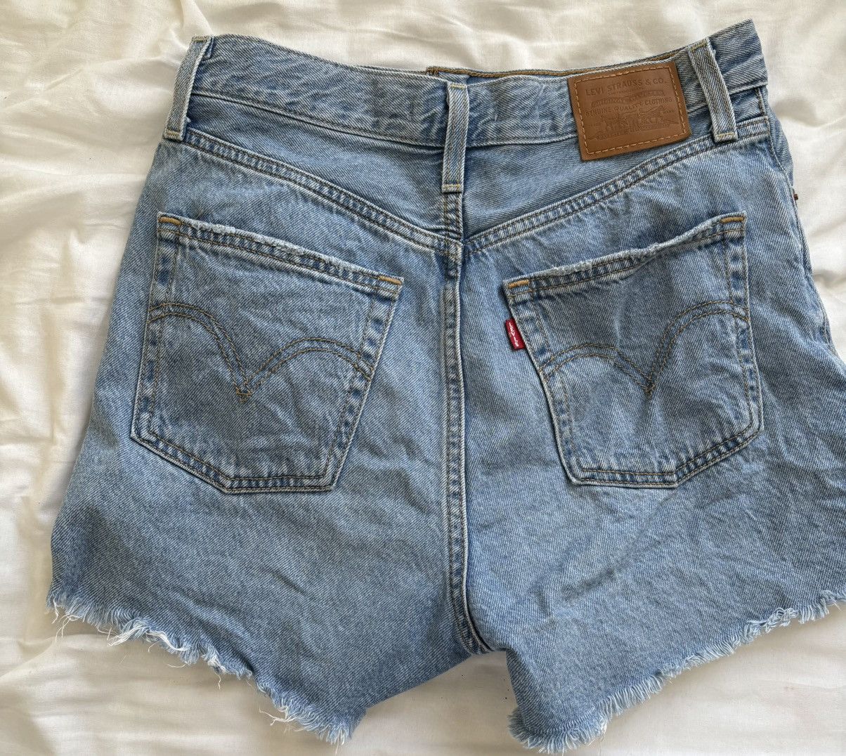 Levi's Levi ribcage denim shorts W28 Size 28" / US 6 / IT 42 - 4 Thumbnail