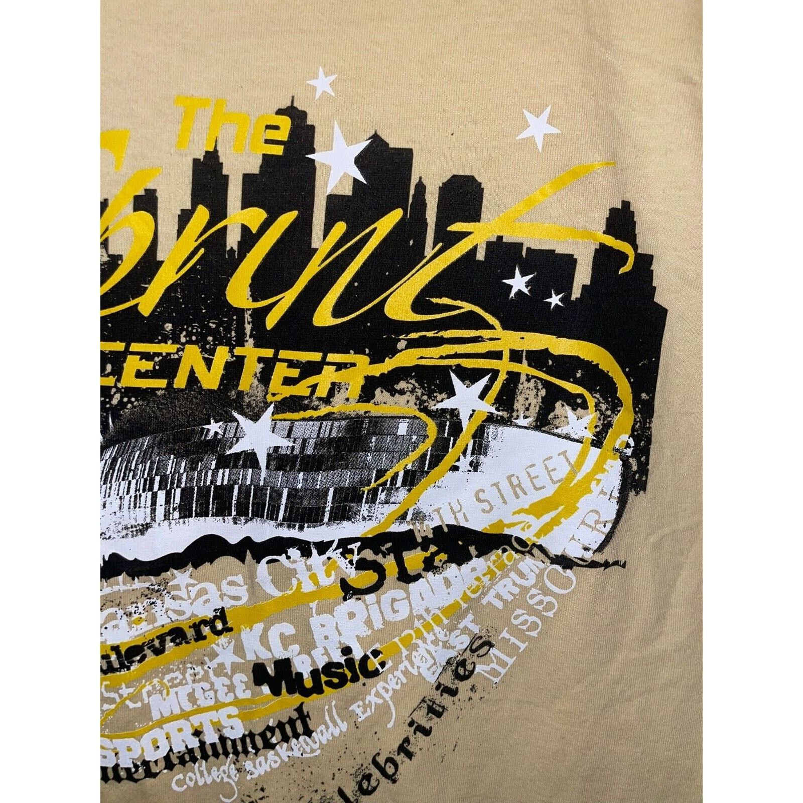 Gildan Vintage The Sprint Center Shirt Events Arena Music Tee Y2K S Size US S / EU 44-46 / 1 - 3 Thumbnail
