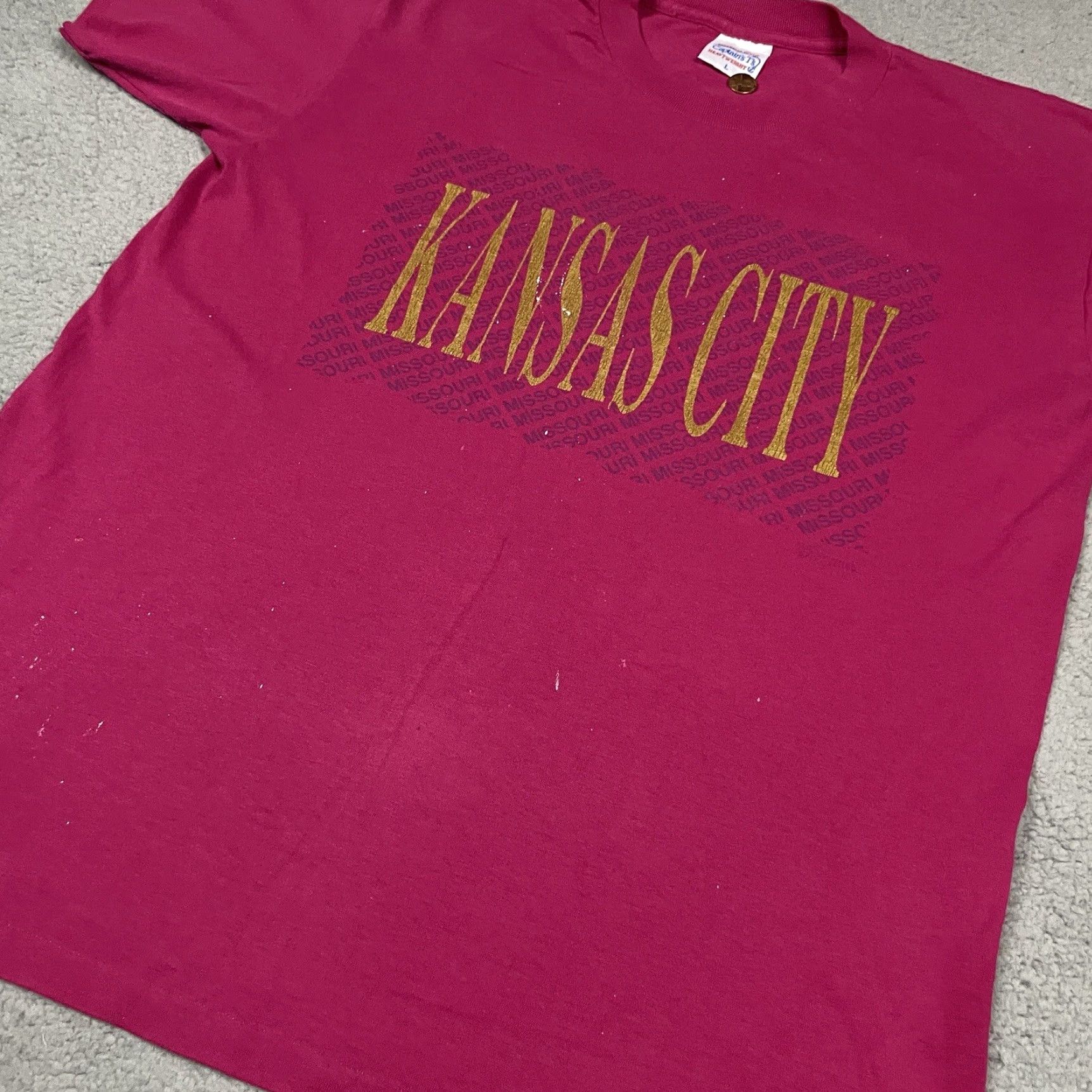 Vintage VINTAGE Kansas City Tshirt Adult L Pink Distressed Single Stitch Missouri MO Shirt Mens 90s Kansas City Graphic Print Short Sleeve Cotton USA Size US L / EU 52-54 / 3 - 6 Thumbnail