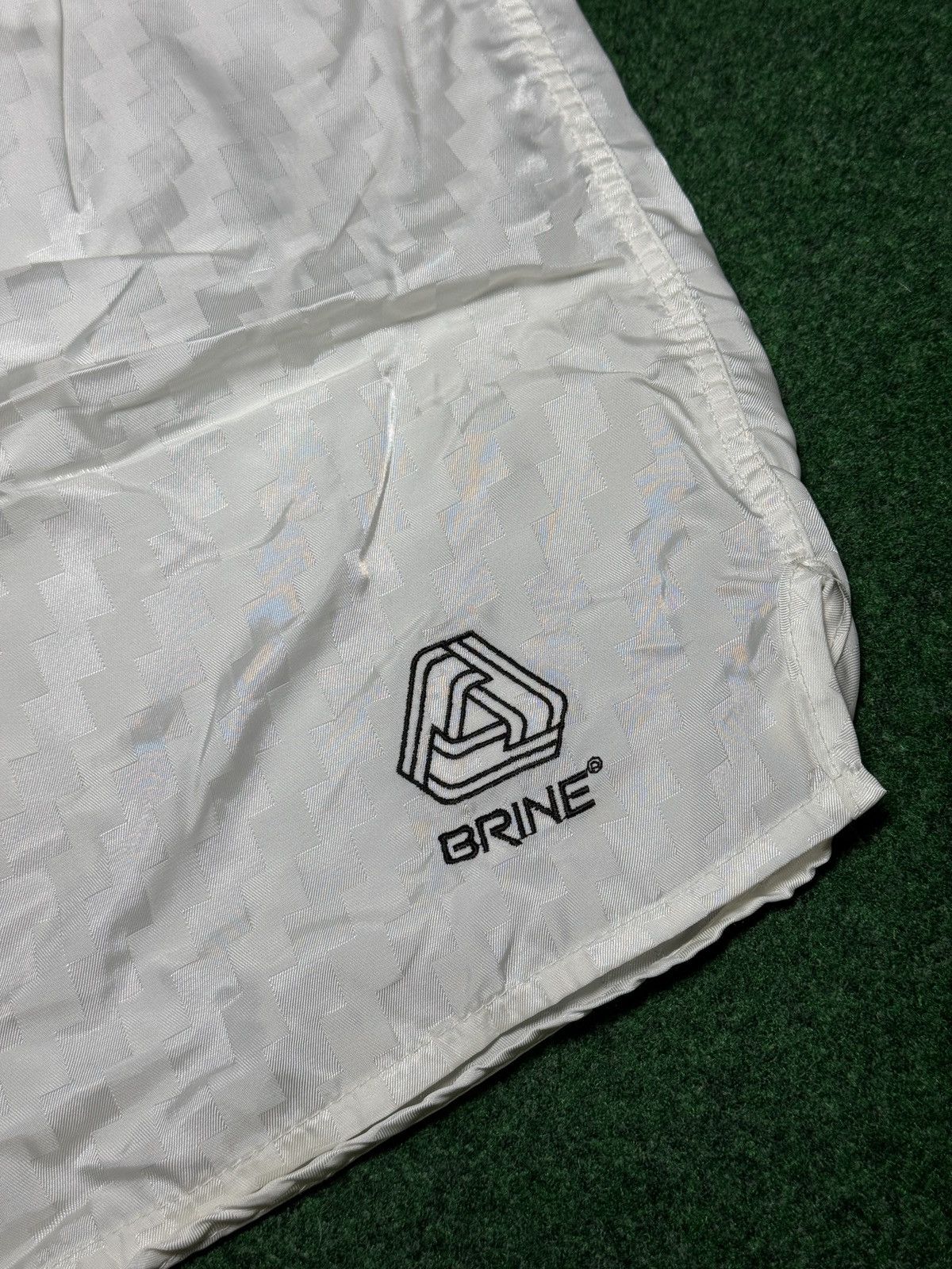 Vintage Vintage Brine Soccer Checkered 80s 90s White Lrg 6” Shorts Size US 30 / EU 46 - 2 Thumbnail