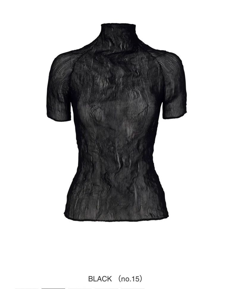 Issey Miyake Issey Miyake size:2 The main line is a black wicker short- Size XS / US 0-2 / IT 36-38 - 1 Thumbnail