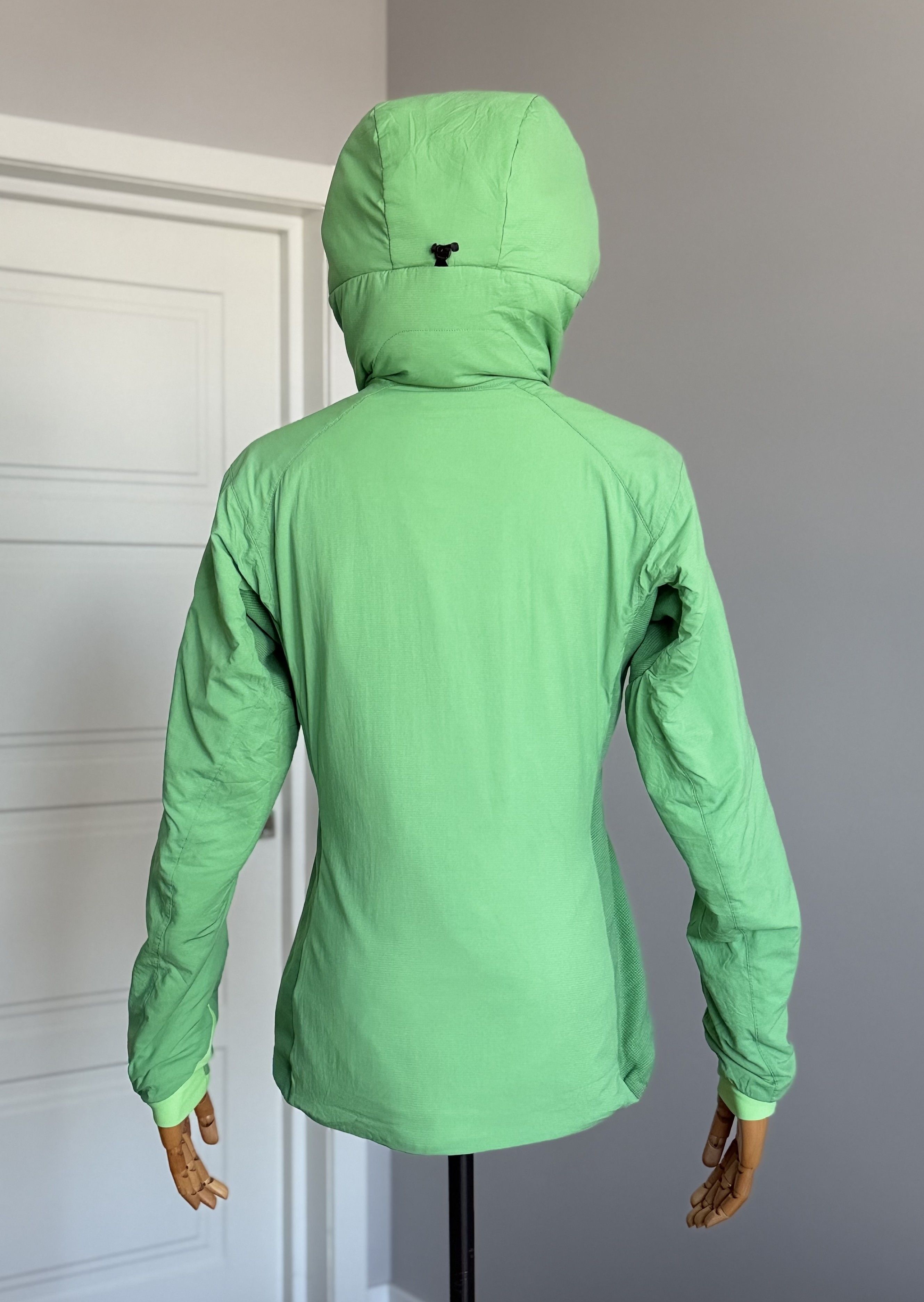 ARC'TERYX Atom LT Hoody Hooded Jacket SizeS Outdoor Trekking