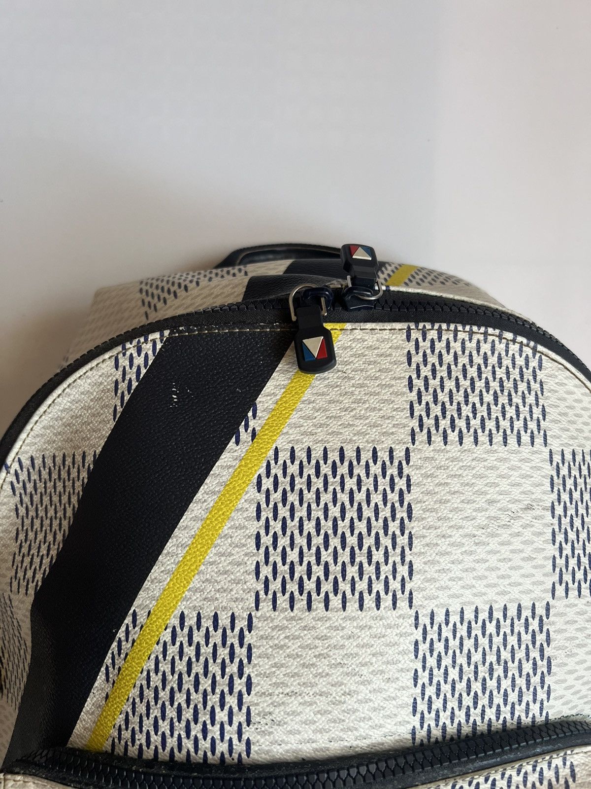 Louis Vuitton Louis Vuitton Dami Latitude Apollo Backpack N44017 Size ONE SIZE - 5 Thumbnail