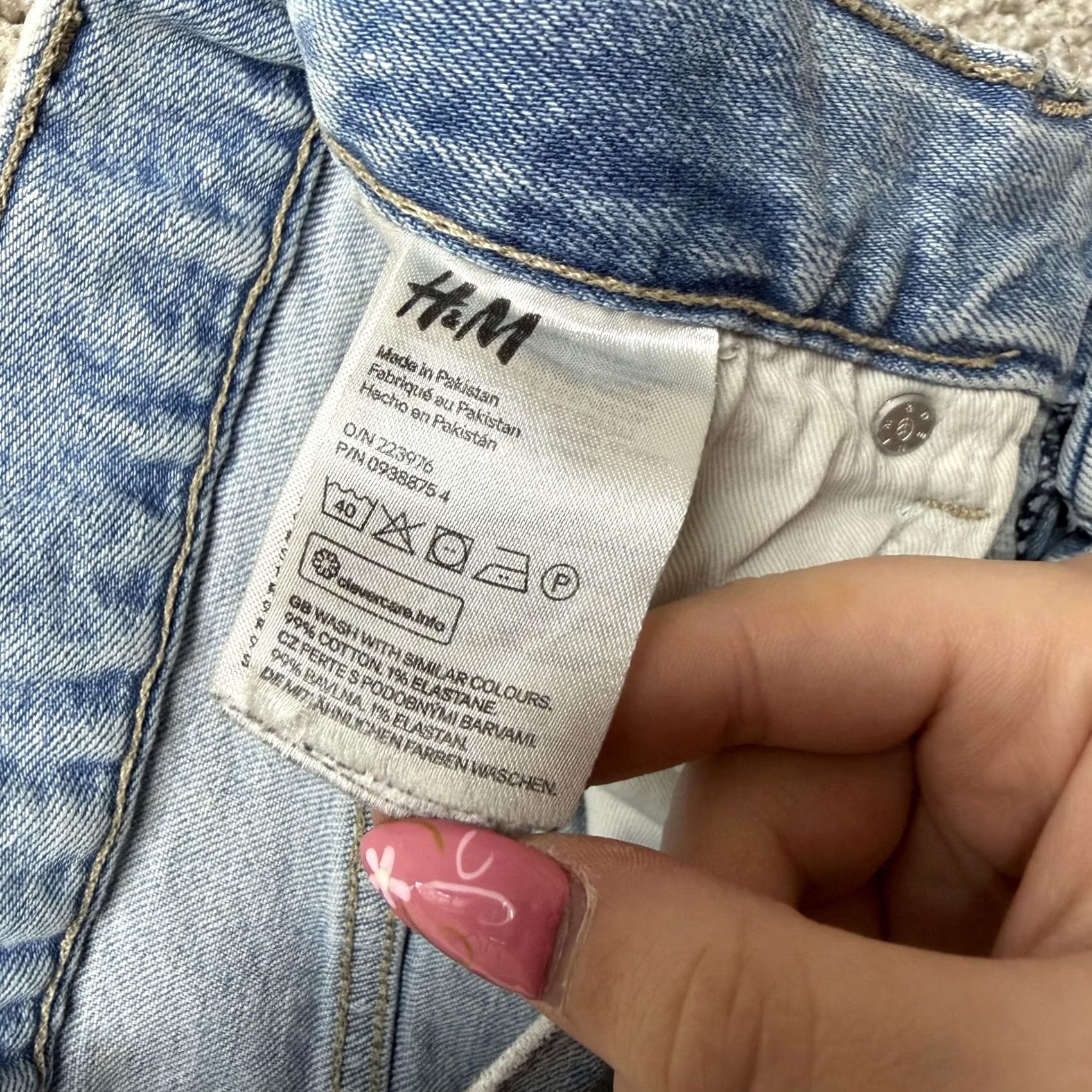 H&M H&M Slim Tapered Jeans Mens 32x32 Light Wash Blue Denim Size US 32 / EU 48 - 6 Thumbnail