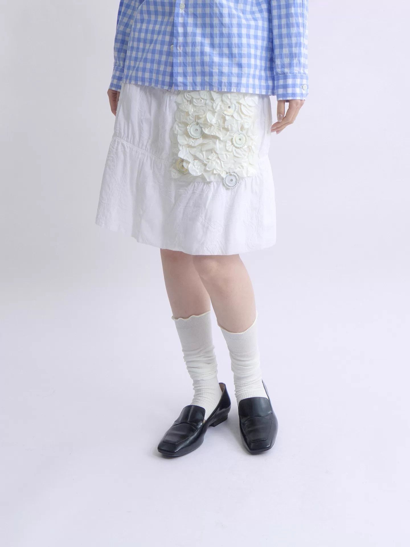 Prada PRADA 06SS White 3D Floral Embroidered Cotton Skirt Size 26" / US 2 / IT 38 - 1 Thumbnail
